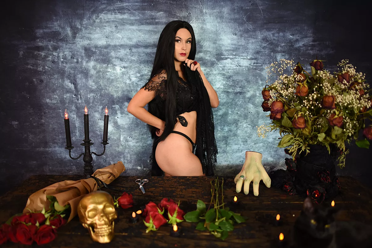 Morticia Preview