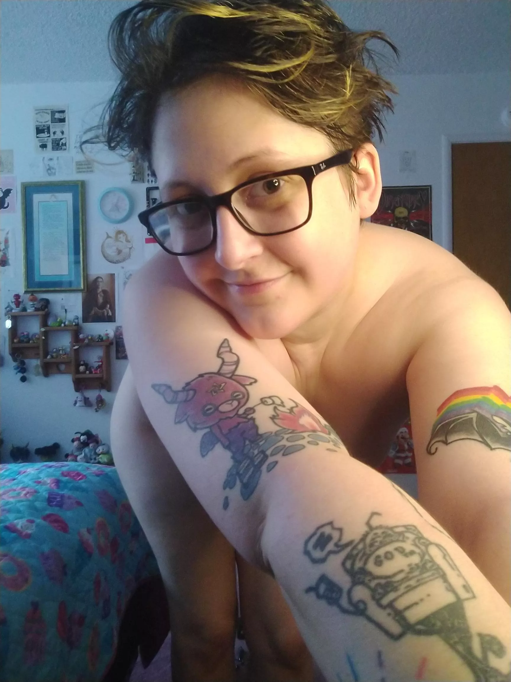 my favourite outfit is just tattoos [enby]