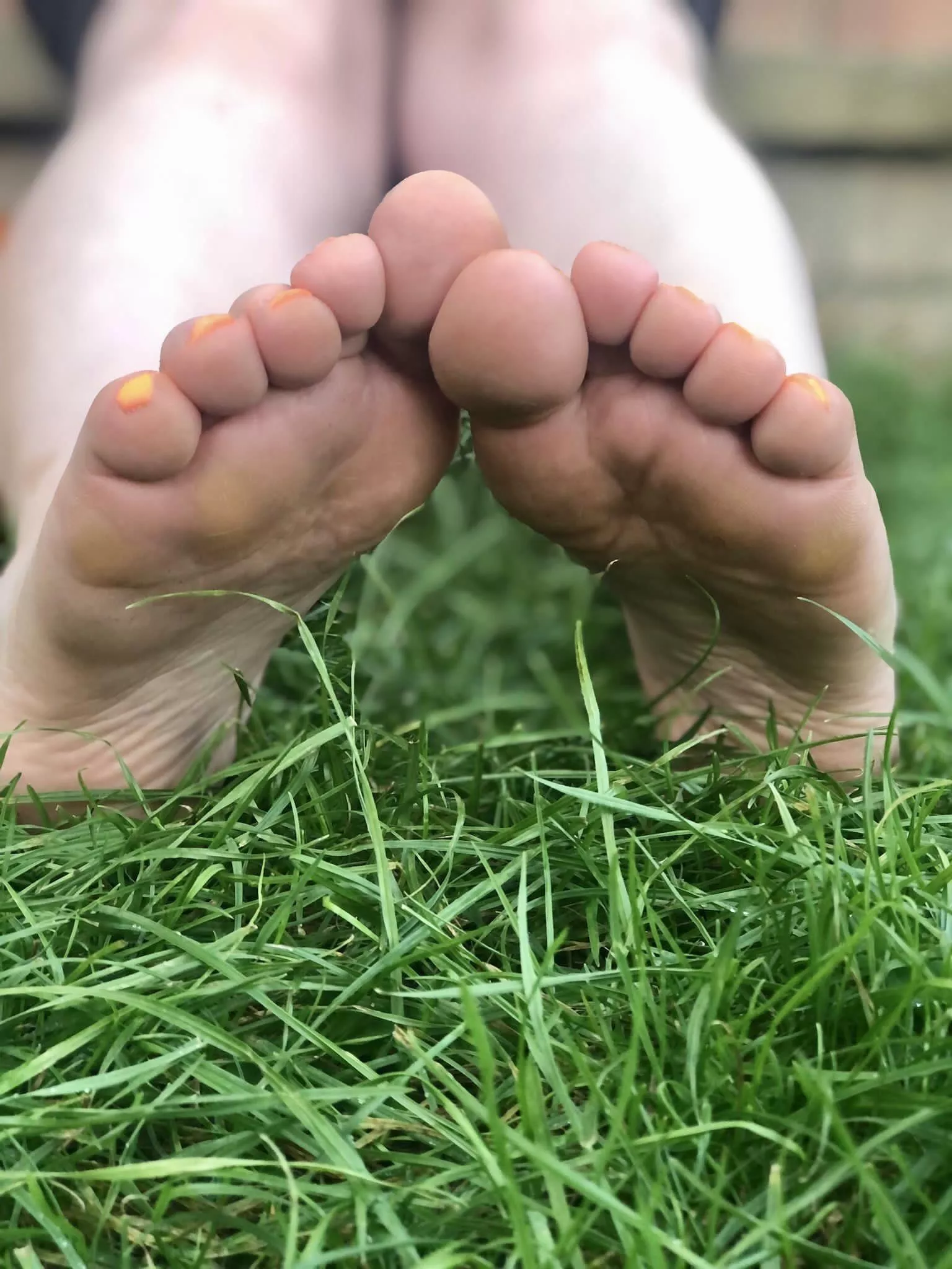 My feet are getting dirty, what shall I do?