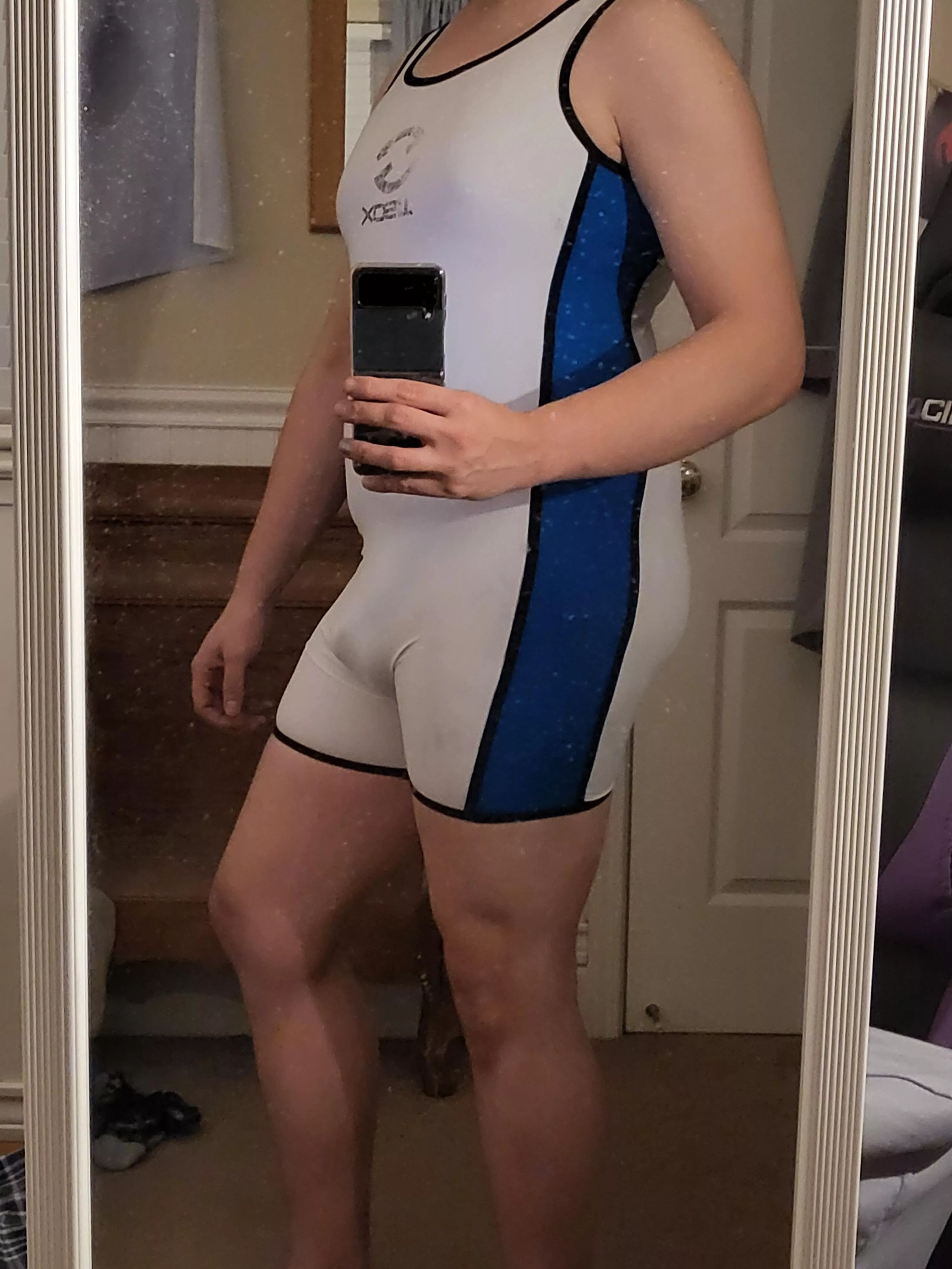 my first singlet (feels amazing)