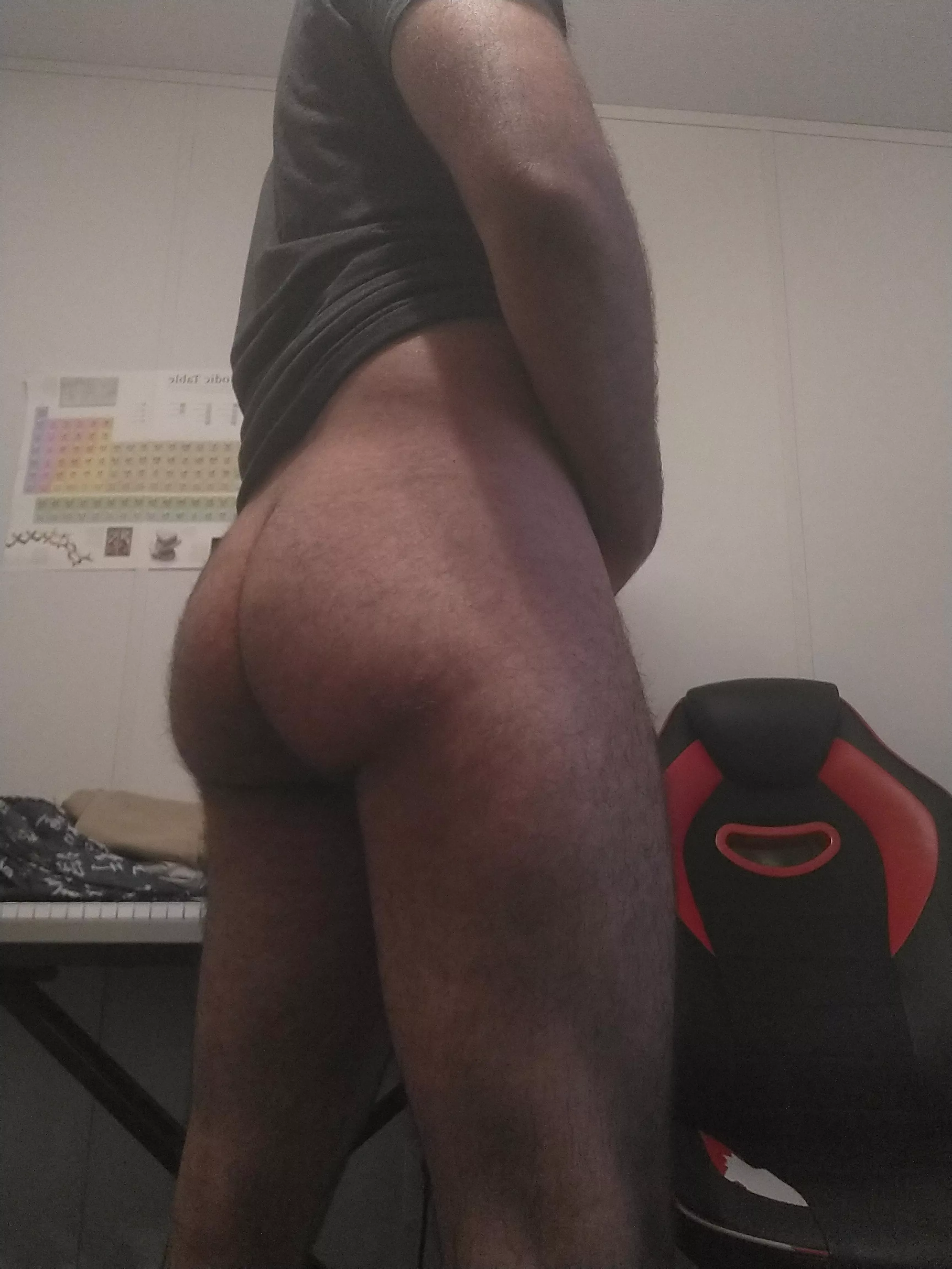 My friends always say I got a fat ass are they telling the truth?