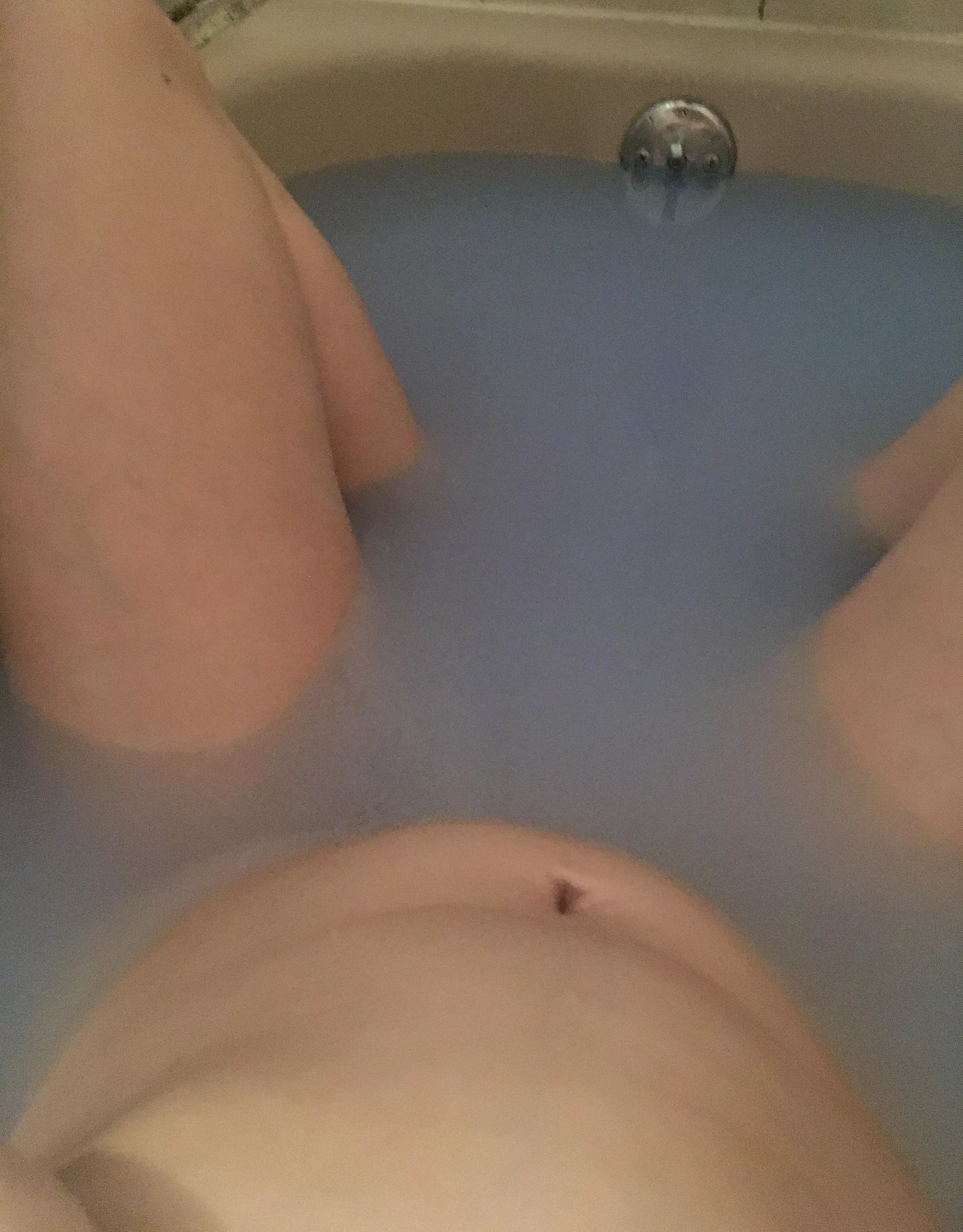 My growing stuffed belly in a bath 🛁