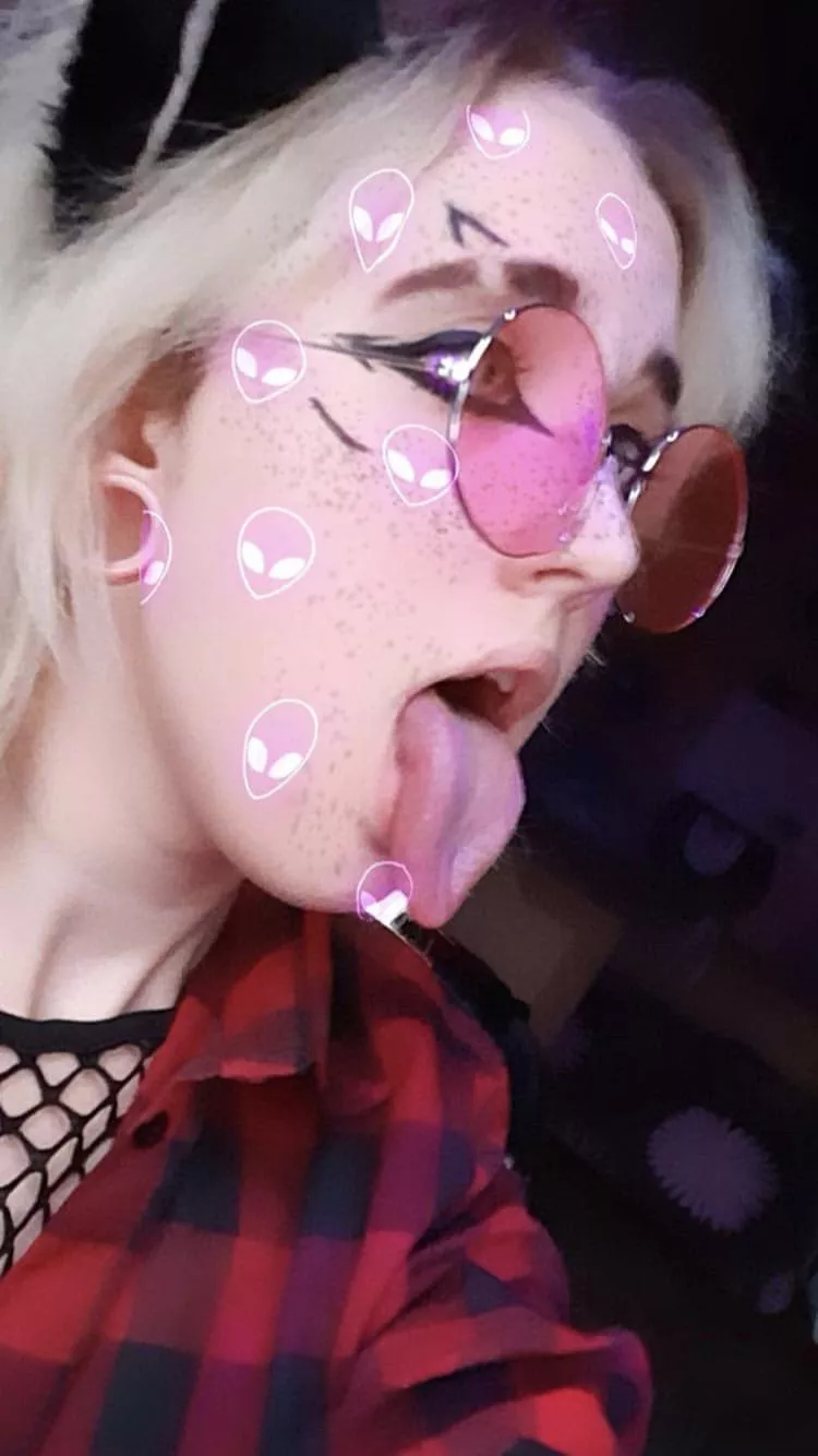 My mouth is waiting for your big cockâ€¦ ðŸ’¦â¤ï¸ðŸ’¦ðŸ’›ðŸ’¦ðŸ’šðŸ’¦ðŸ’™ðŸ’¦ðŸ’œðŸ’¦ ðŸ˜ˆðŸ¦Š