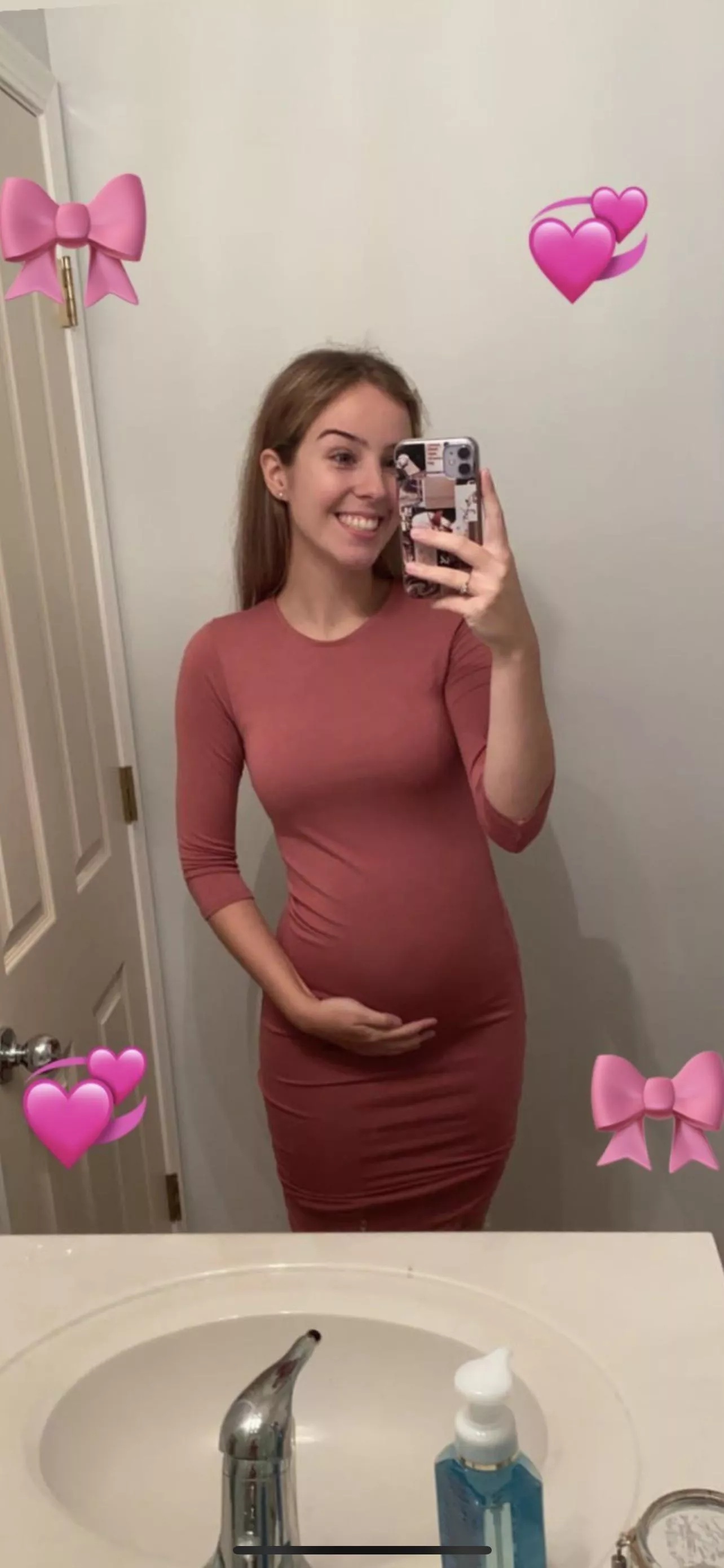 My preggo sister ðŸ¤°ðŸ¼