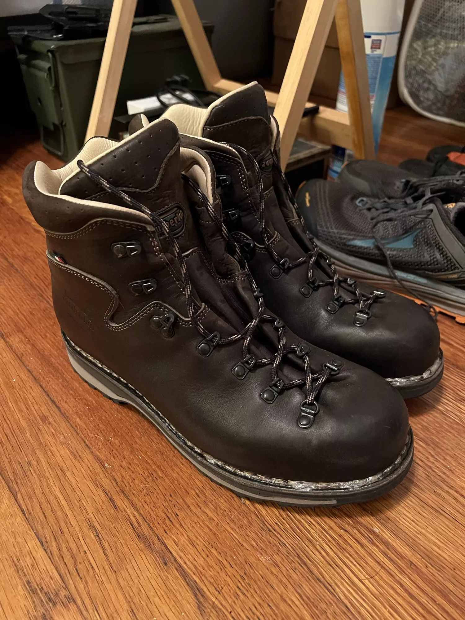 My recent eBay score. Zamberlan Latemar NW for $200. Wearing in nicely. The seller listed them as used, but from the looks of it, they were only tried on a few times and never worn outside. I consider that a win.