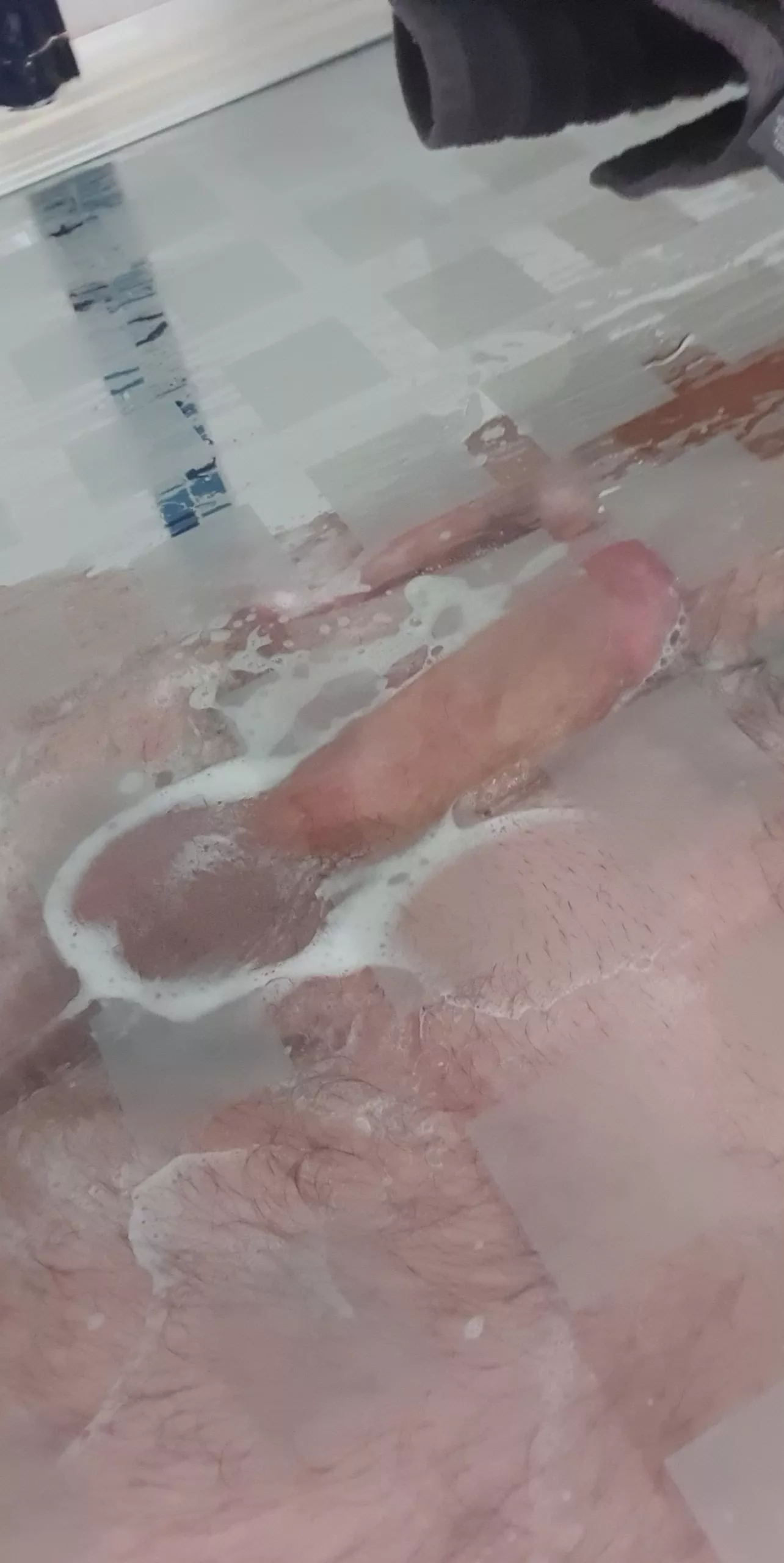 My soapy 6.5 dick looks small compared to some monster cocks on here 🤤 thoughts?