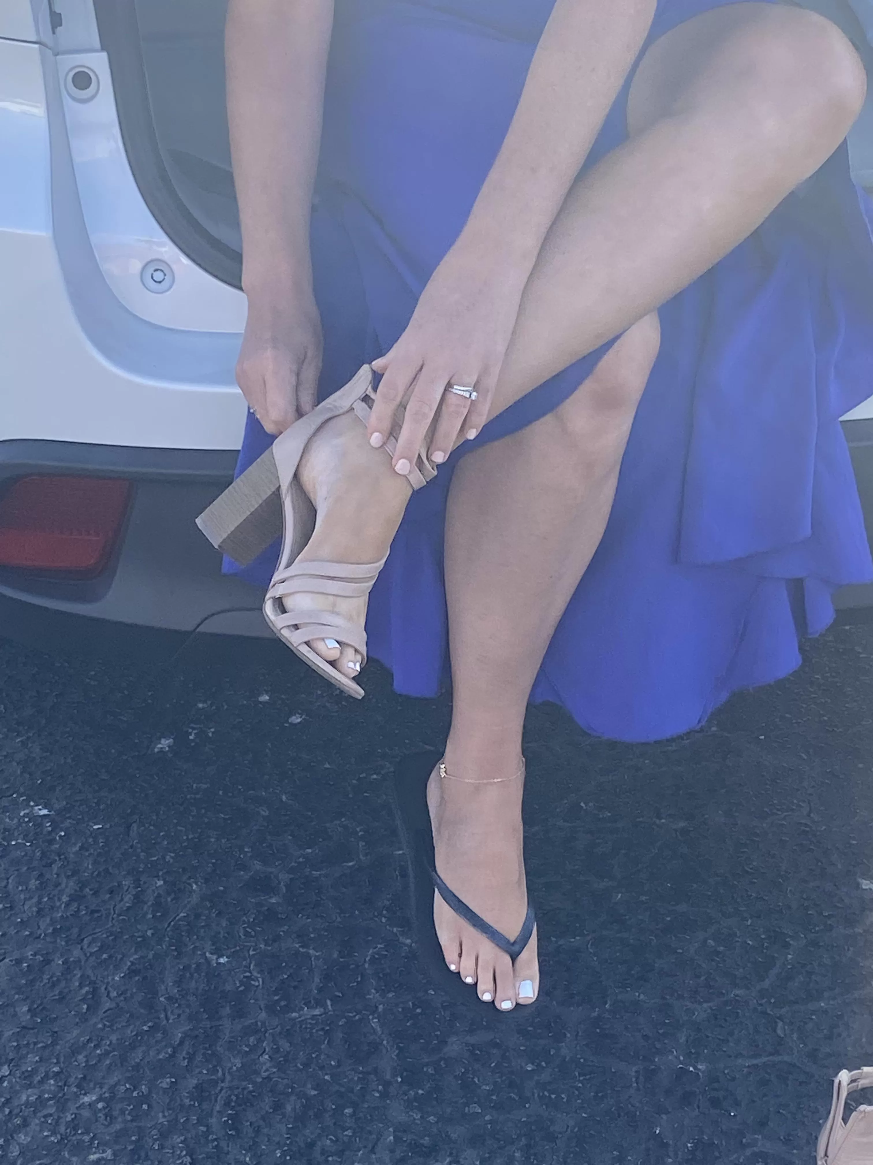 My wifeâ€™s sexy feet