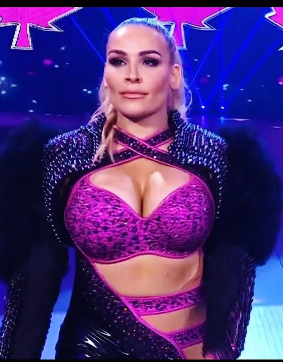 Natalya and her sexy comedy tits 🍉🍉