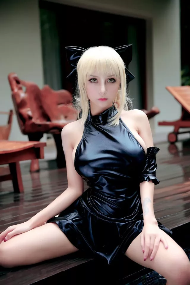 Natsu Kimoe as Saber (Fate/Stay Night)