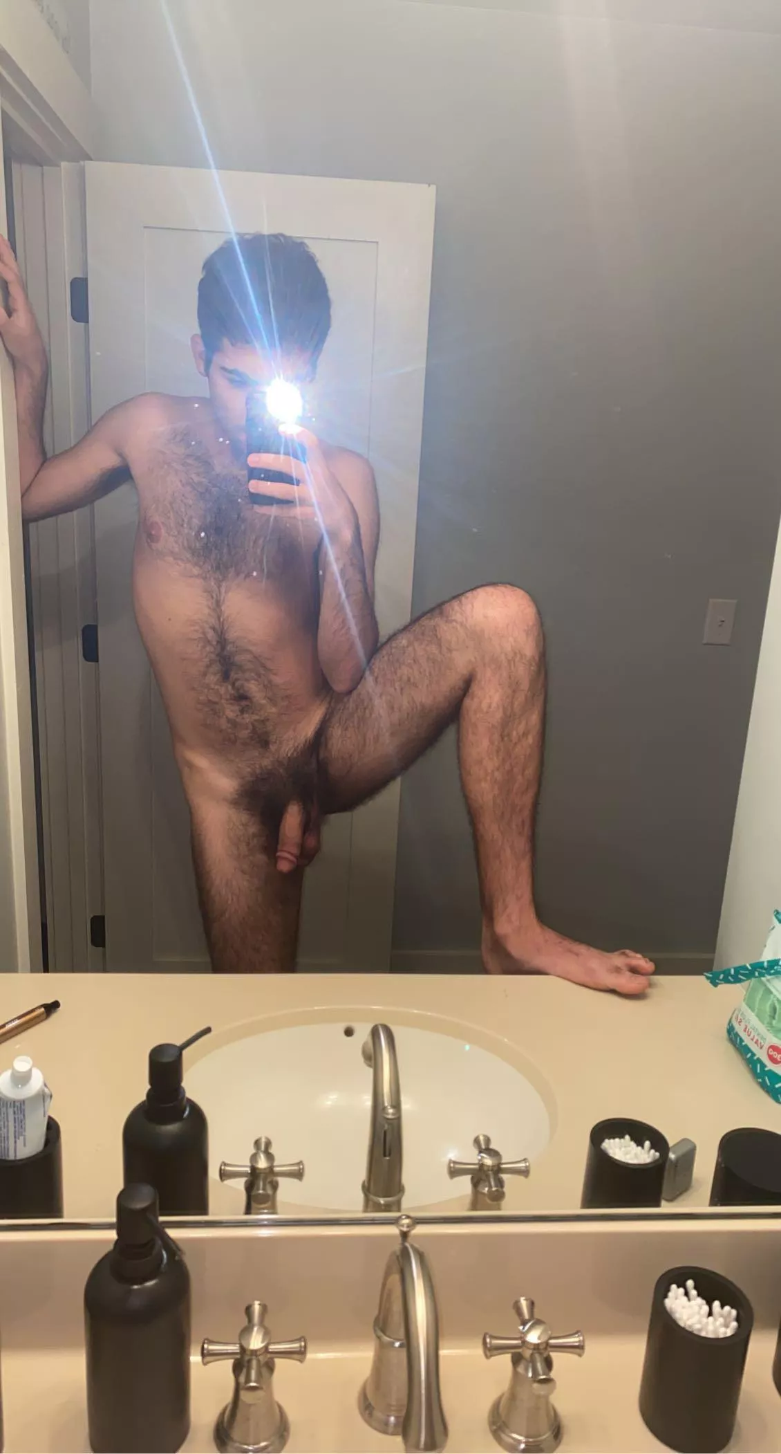 Need an otter to fuck his hairy boy;)