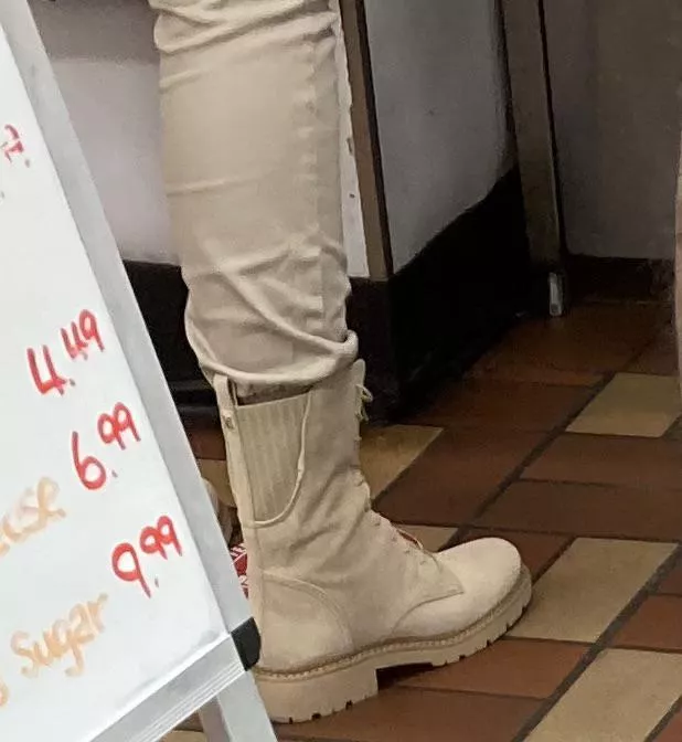 Need Help Finding Boots Please