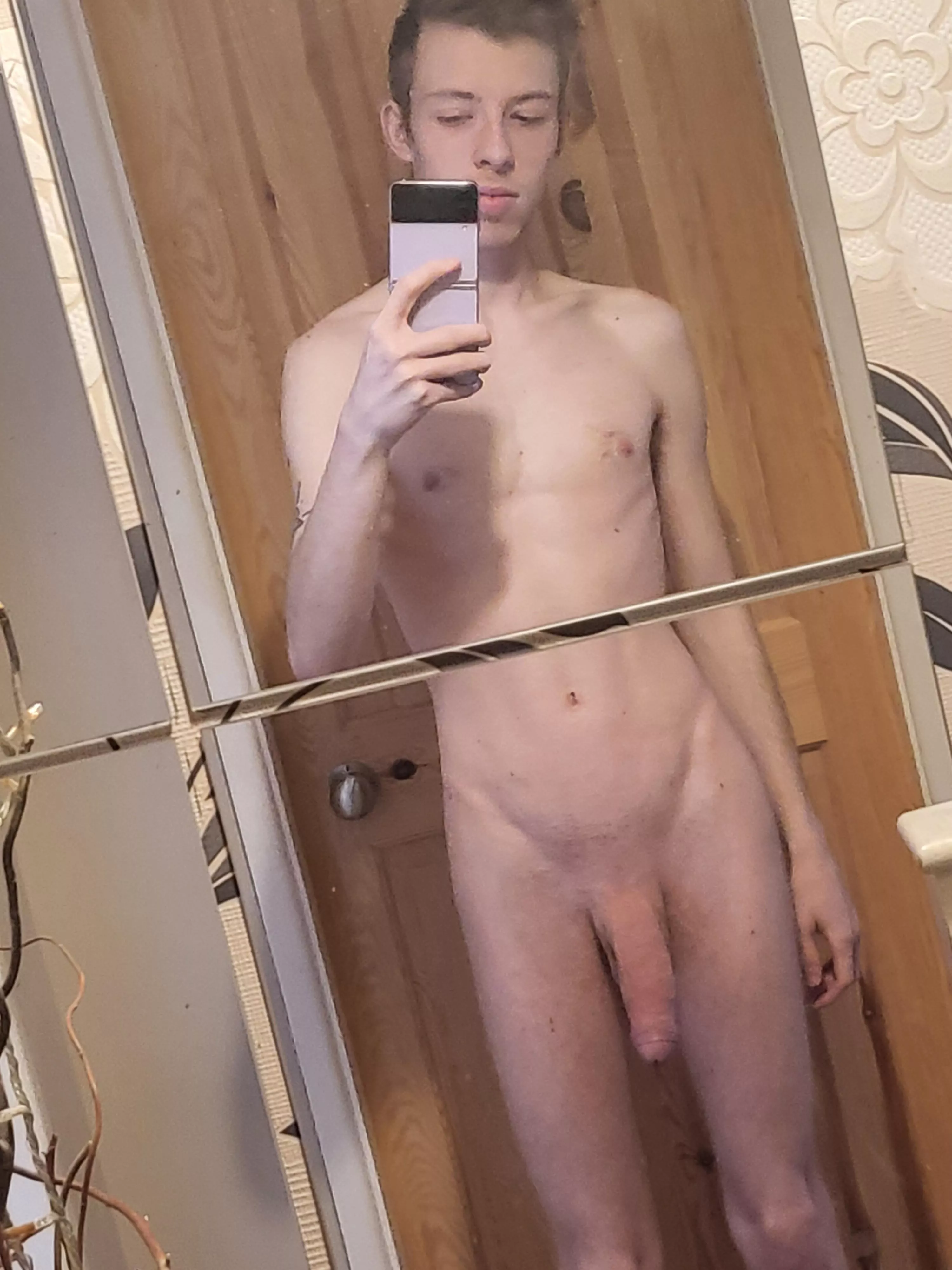 Need to gain a little bit more weight. What do you honestly think ðŸ˜ M 24