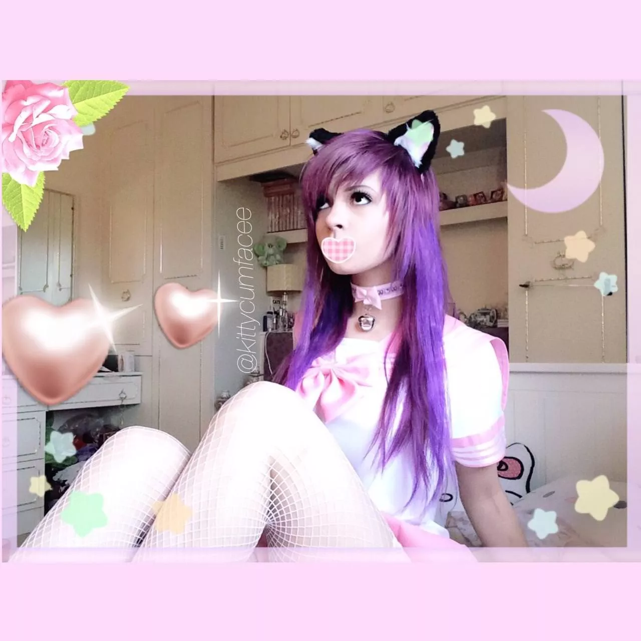 Neko Dress-Up. Purple Hair.