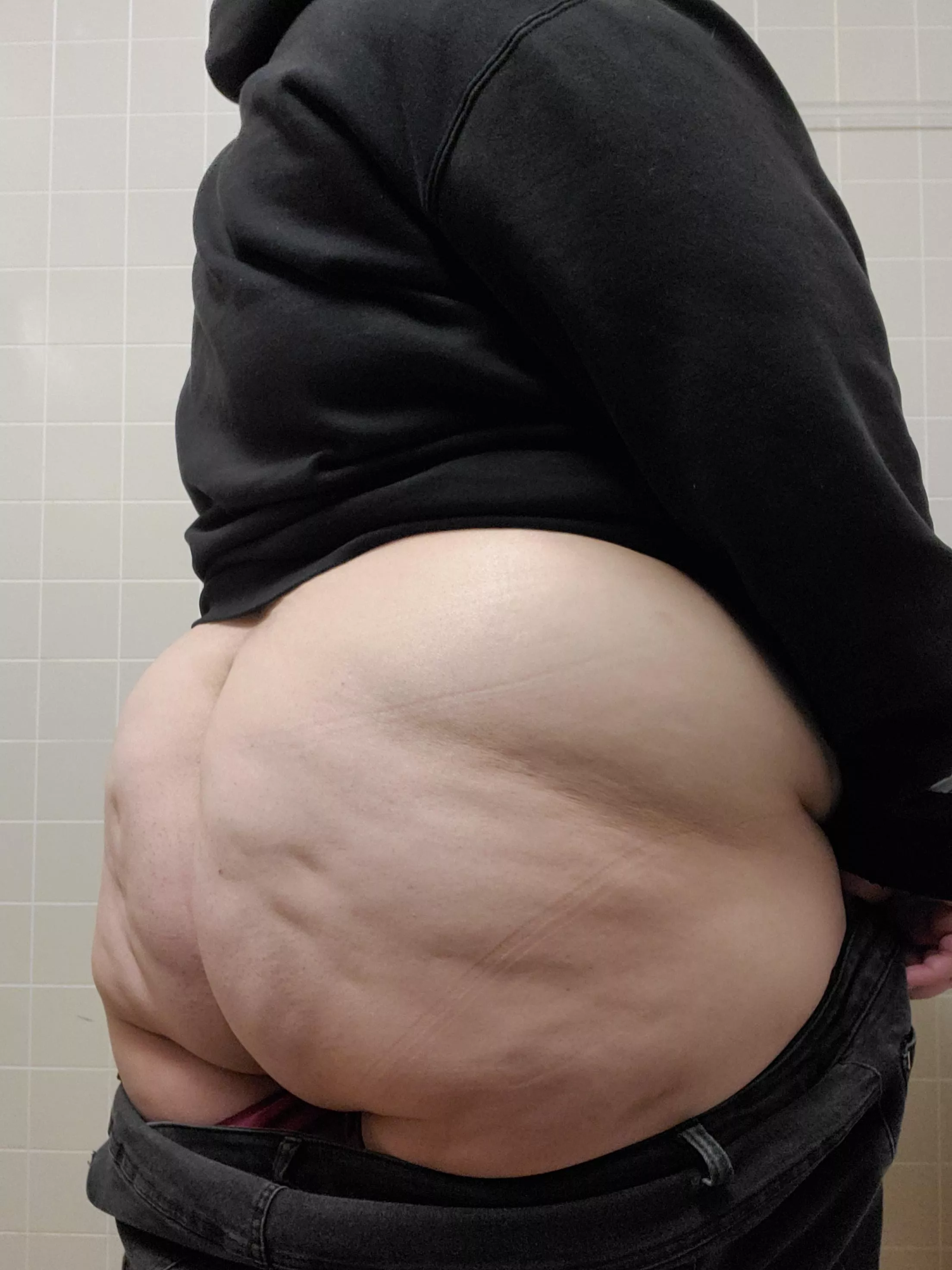 New job means new bathroom booty pic 😊