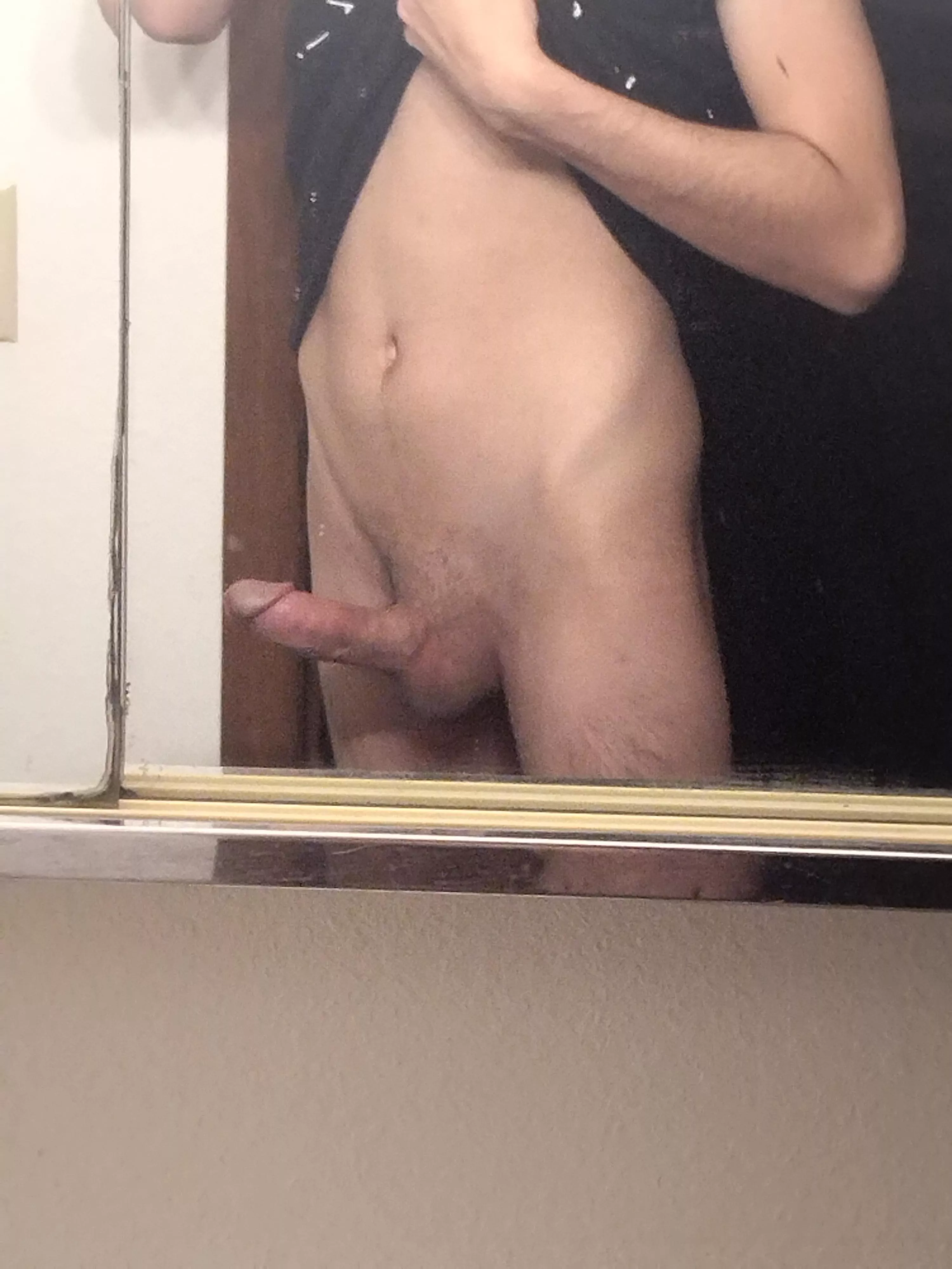 Next week is turkey day when I'd prefer have a cock for side dishðŸ™ƒ