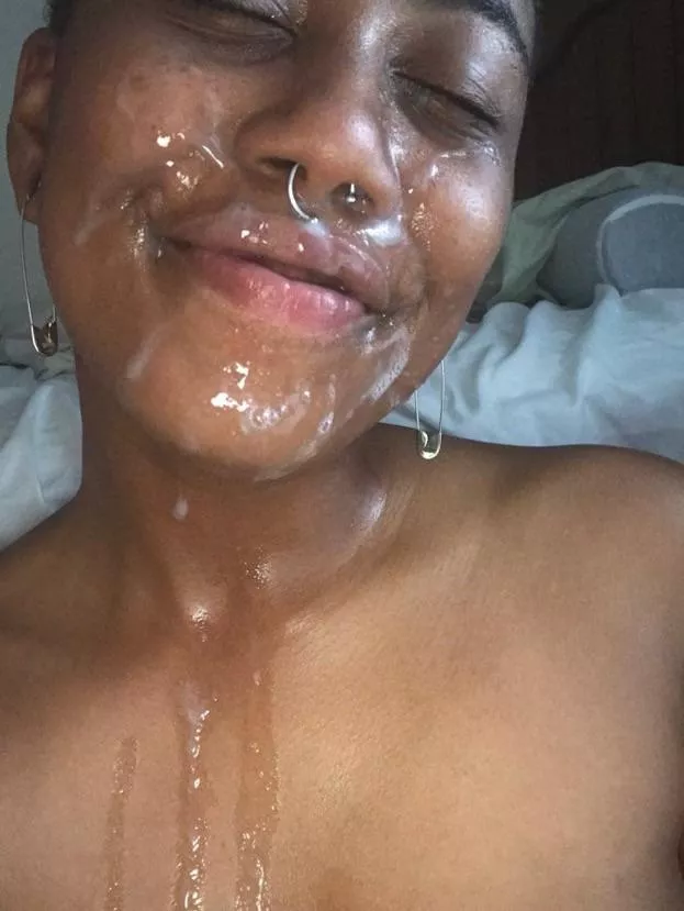 Nice messy ebony facial