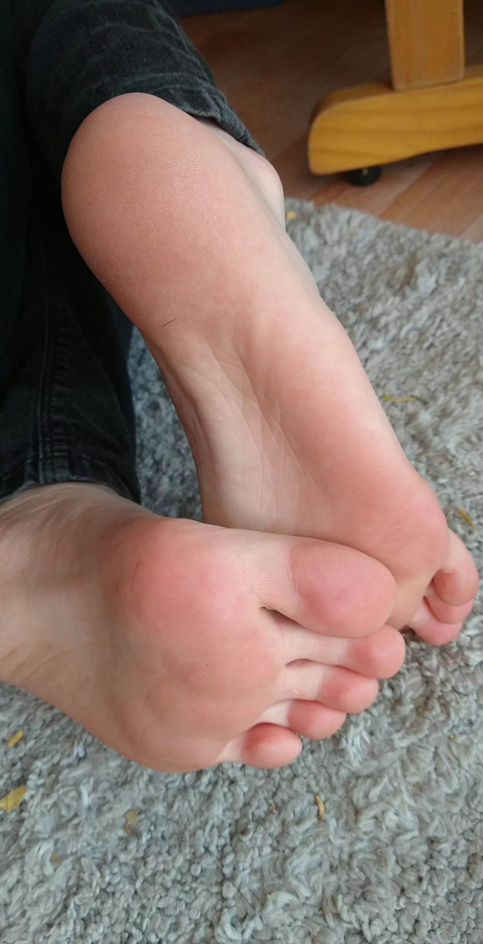 Nice, soft and slender (dms open)