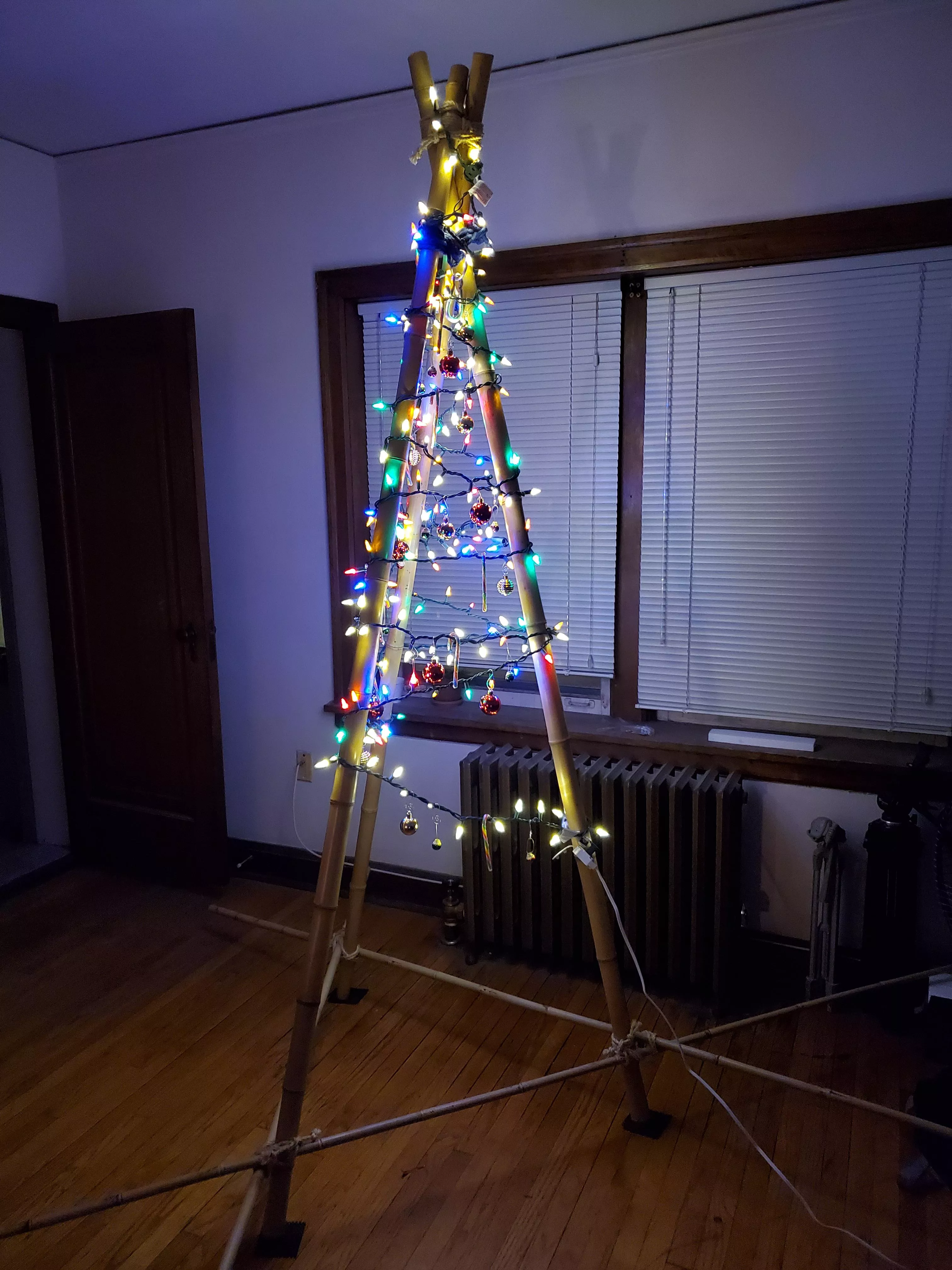 No Christmas tree, but my bondage tripod can pull double duty!