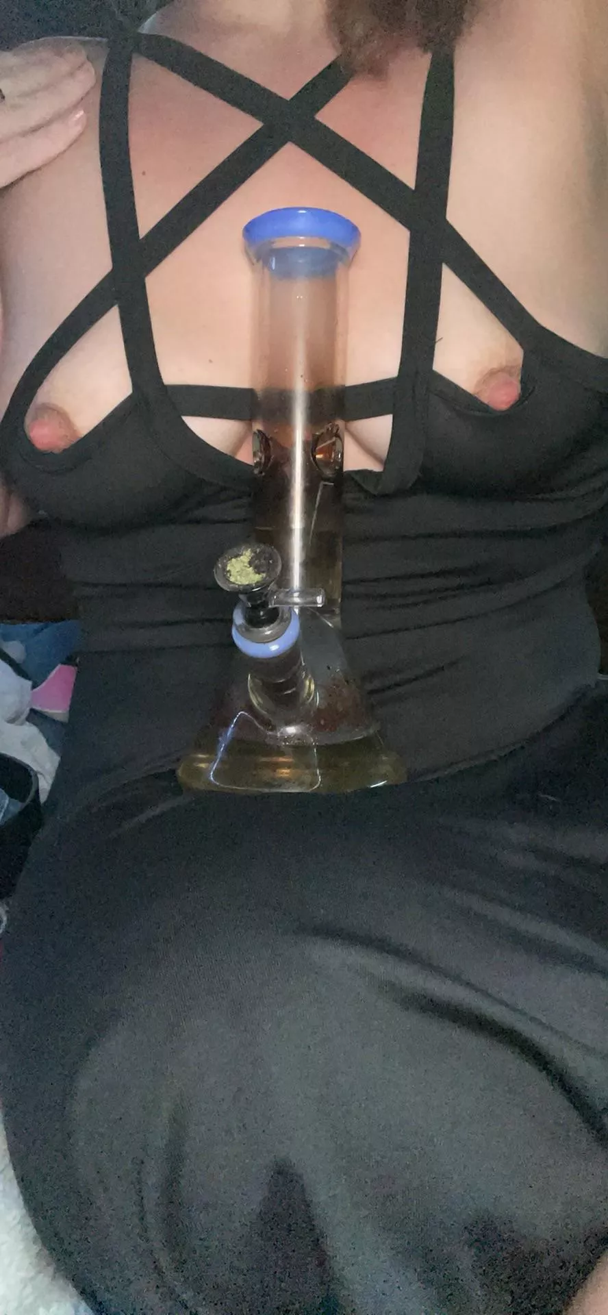 Nothing as good as getting home from work, taking the bra of[f], and hitting it deep ðŸ’¨