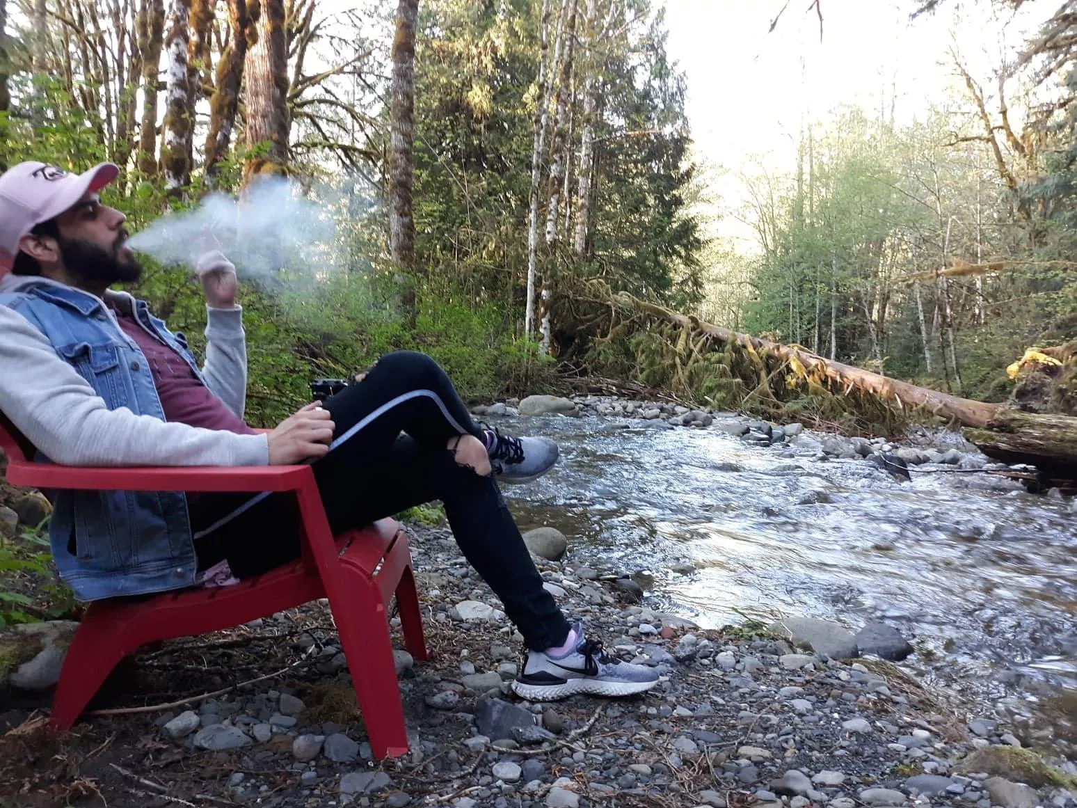 Nothing like a peaceful smoke by the river