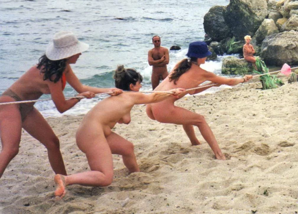 Nude beach olympics (Plage de Lacanau, France)