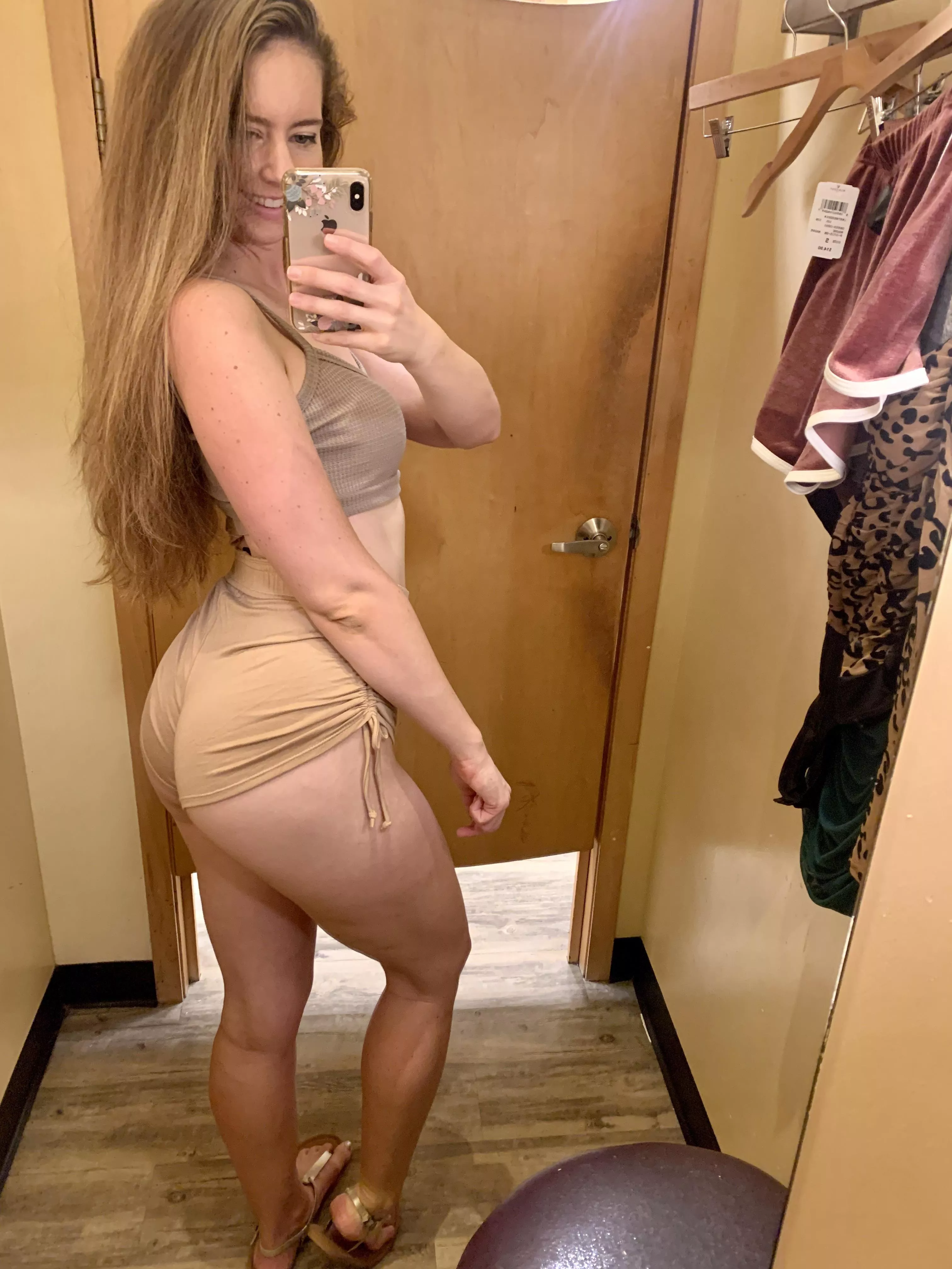 Nude shorts