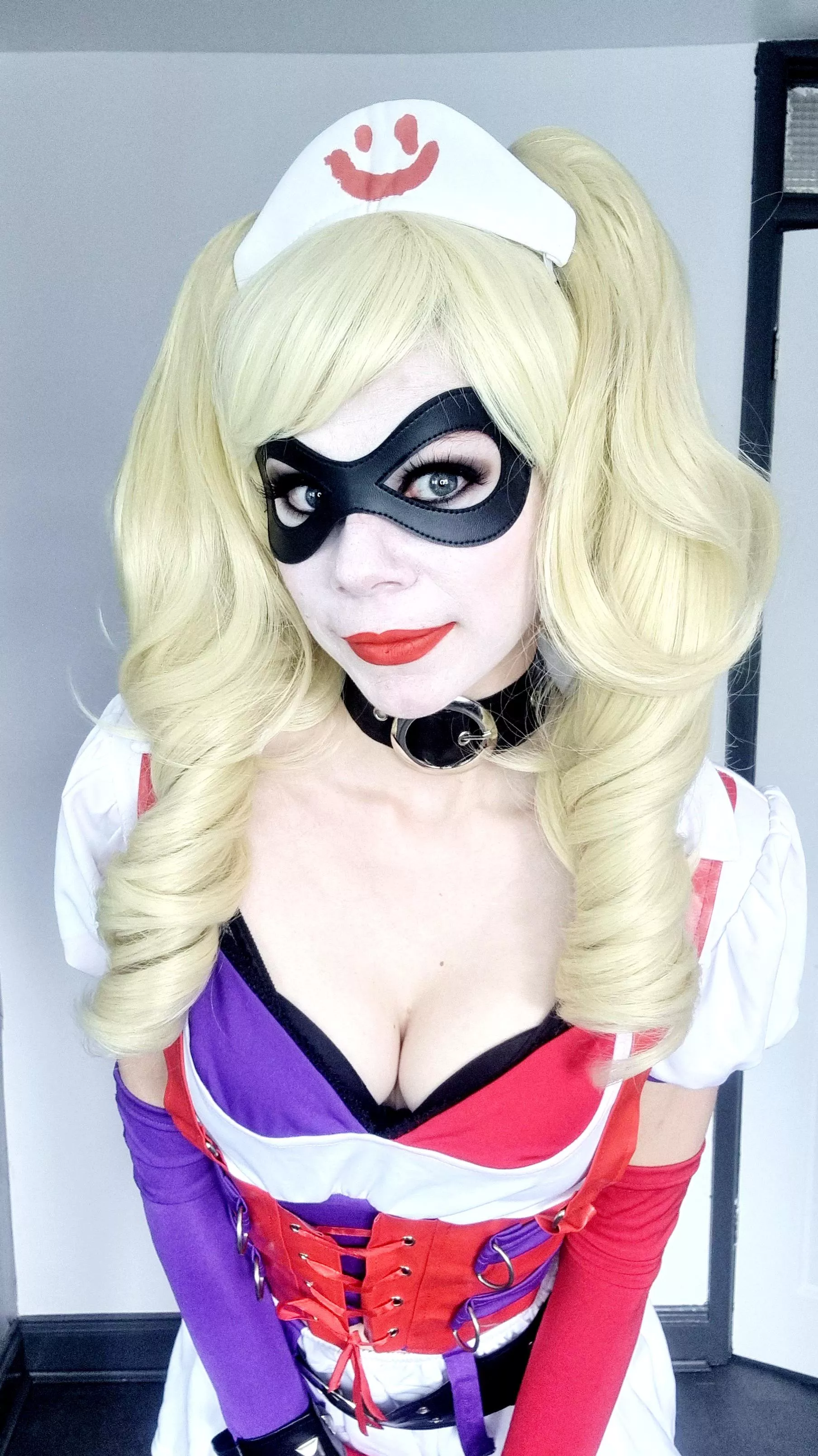 Nurse Harley Quinn by bella_witchelm