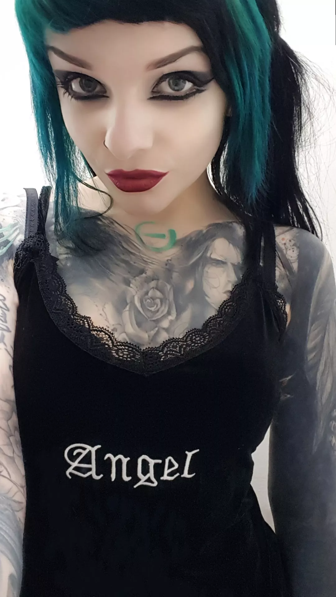 [OC] hey there ðŸ’‹ðŸ–¤