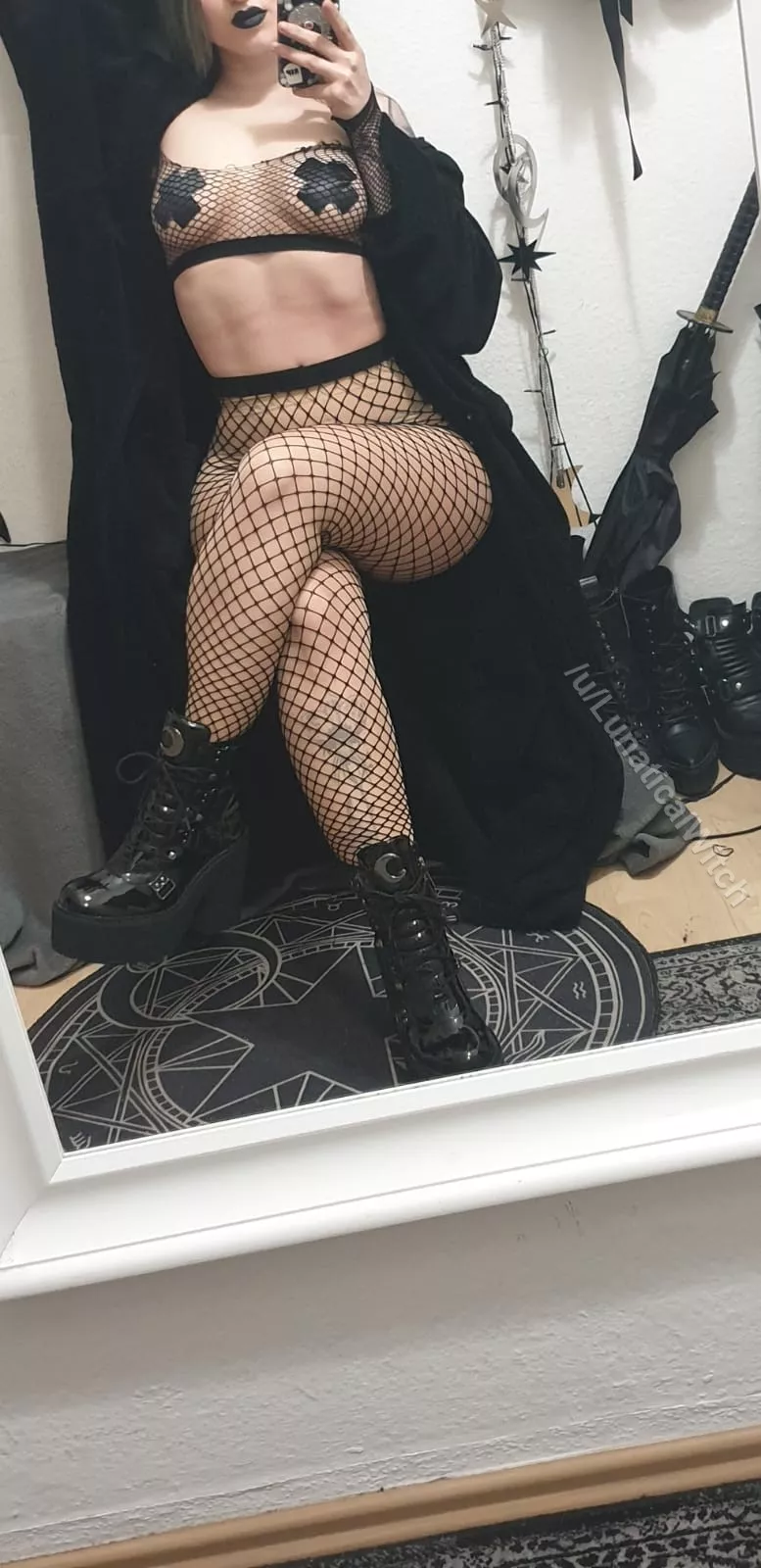 [OC] Look what fishnet caught today. - A hot goth girl.