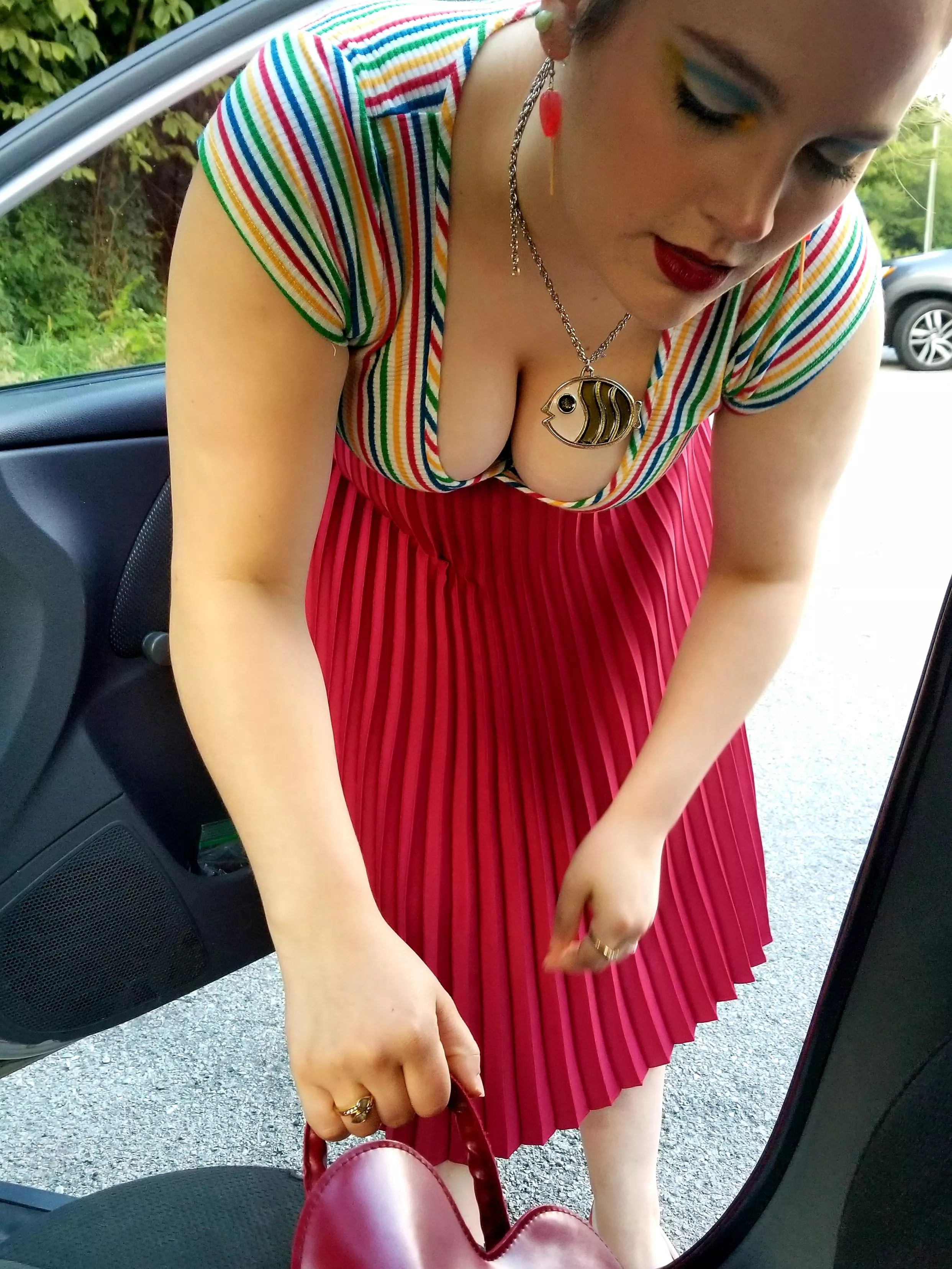 [OC] please enjoy more of my [F]25 wife braless in public!