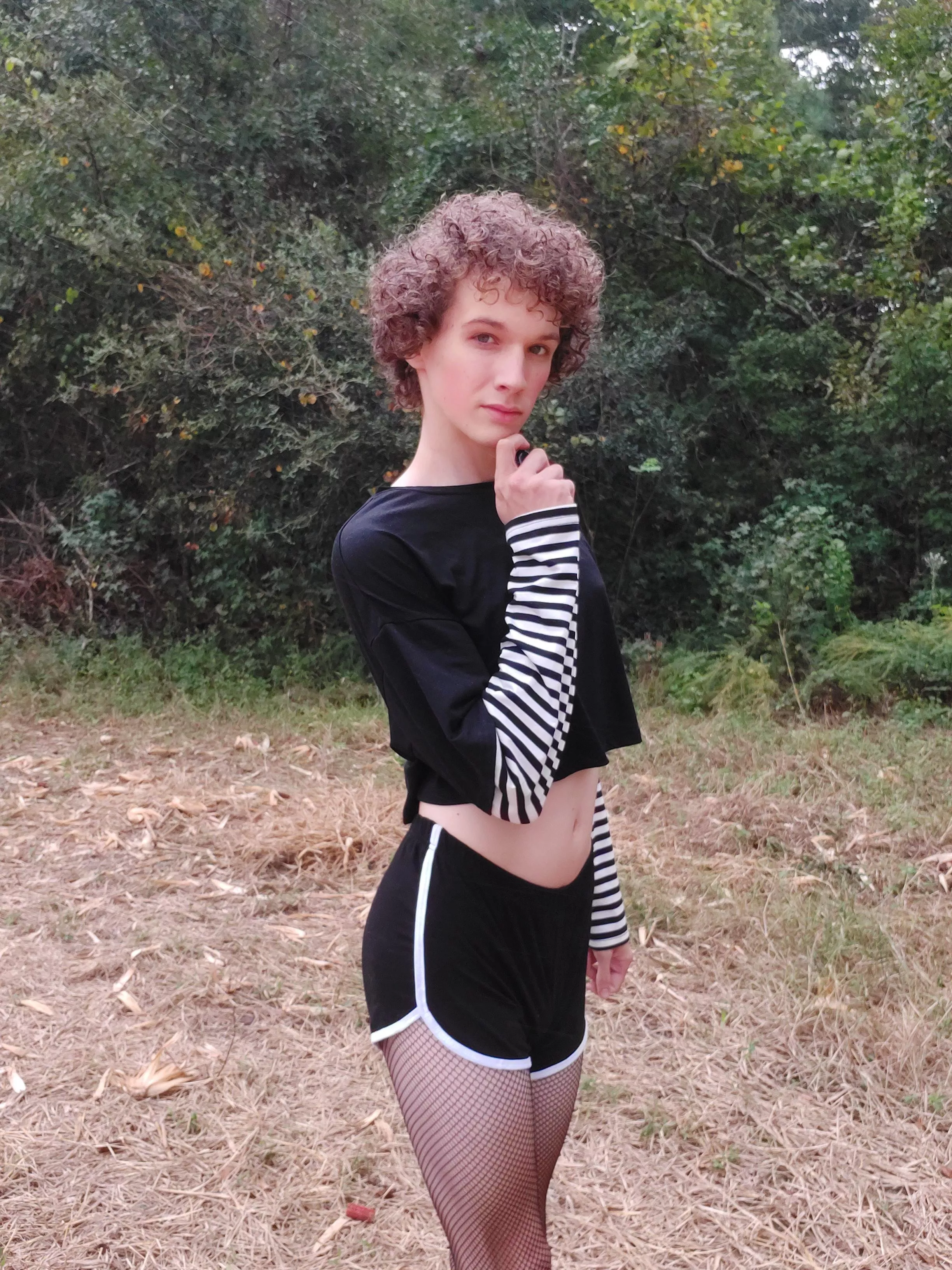 Oh hi just a femboy in the wild ðŸ˜¶