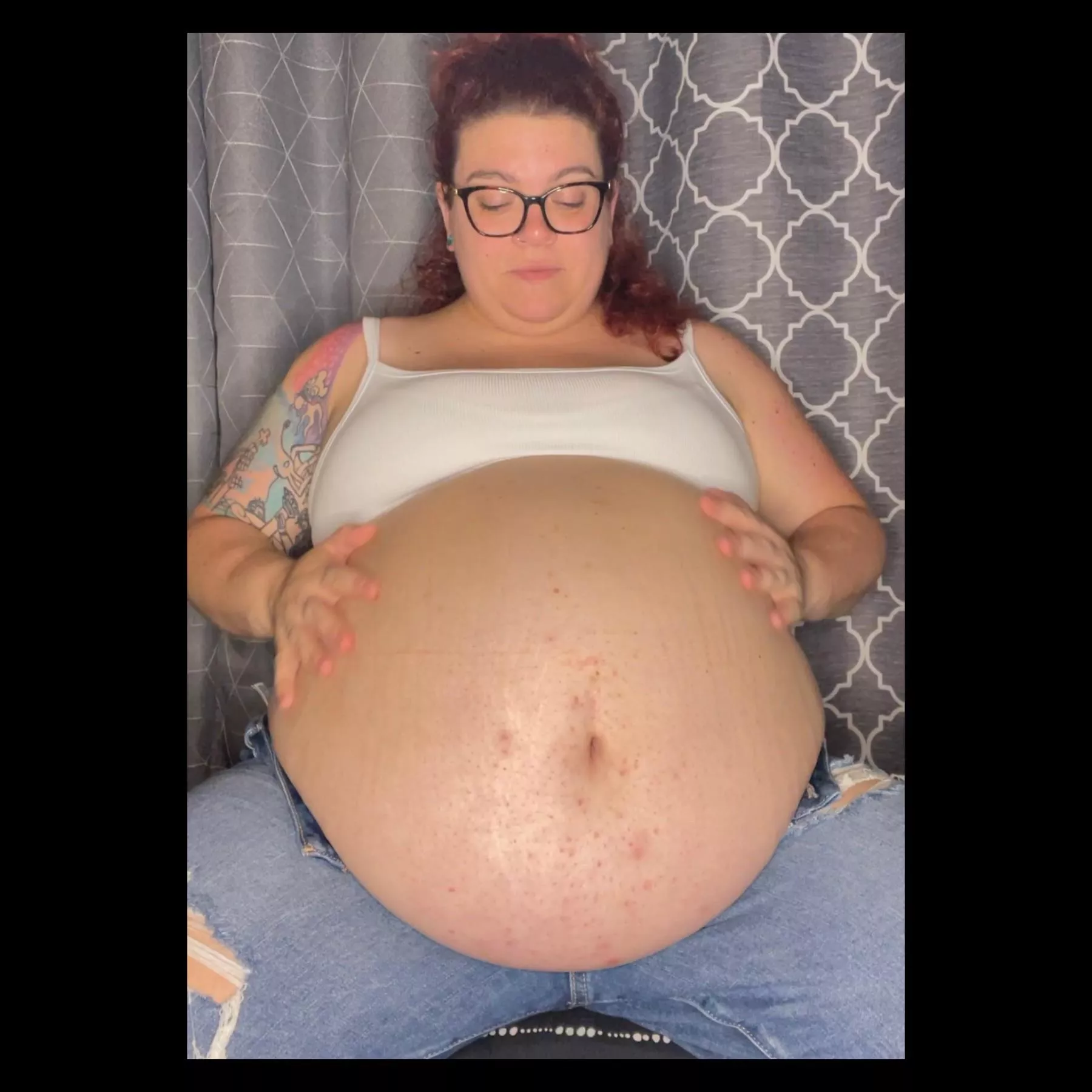 Oof. 🥵 Where’s my big belly fans? Come watch me get stuffed to the max live every Monday!💖link in comments