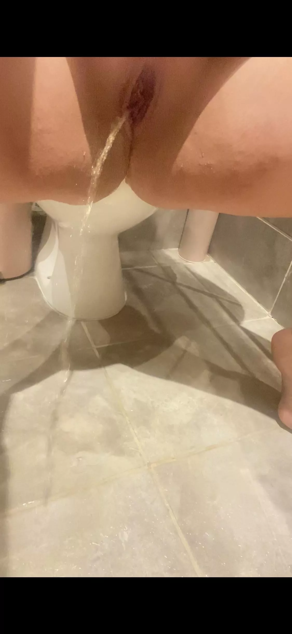 Oops I missed the toilet and made a mess. Who wants to help me clean up? 🤭🤭