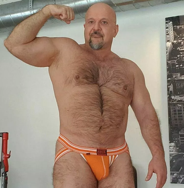 Orange bulge