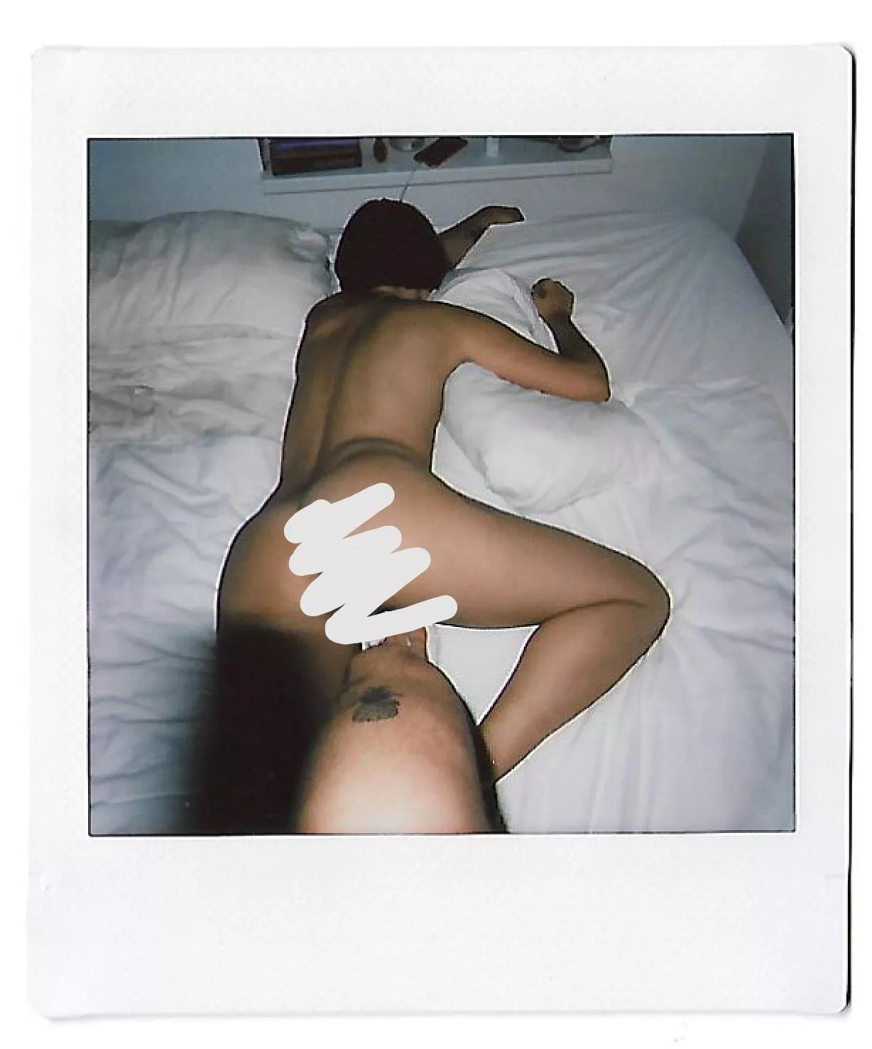 Our way to create a lasting pleasure: porn art | polaroids