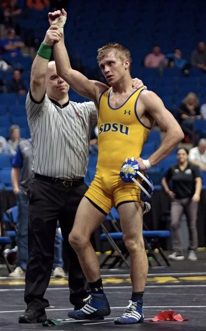 packed sdsu singlet