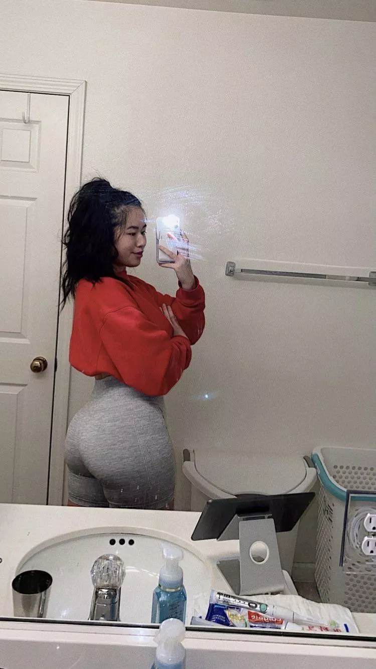 Phat Asian Booty