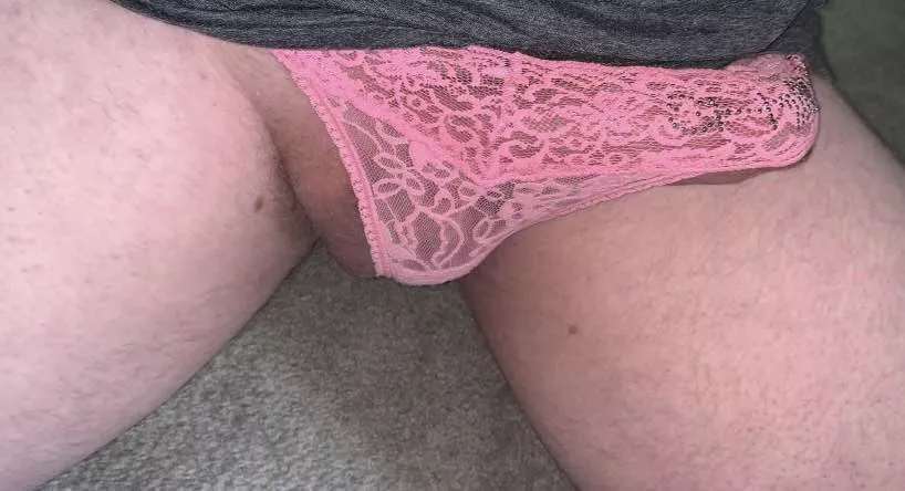 Pink panty bulge…love hearing from all you sexy people