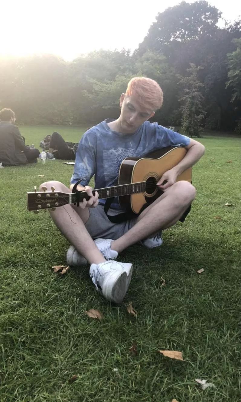 Played some songs in the park 😅 want me to play you something? ✌️