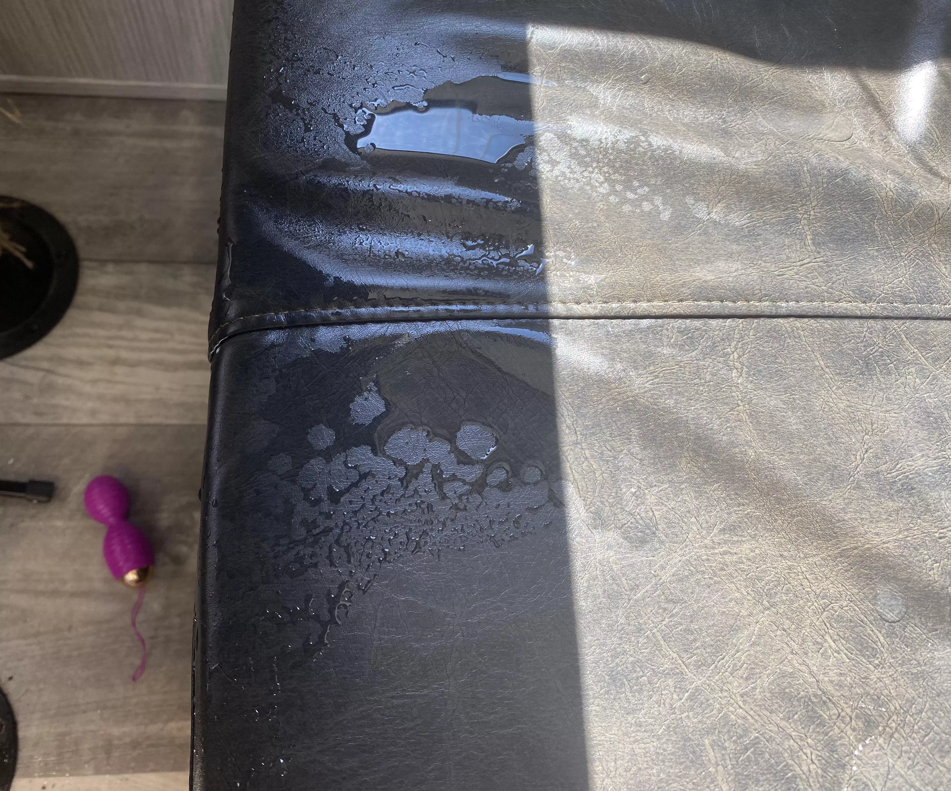 Played with my pussy under the table until I squirted all over. 💦