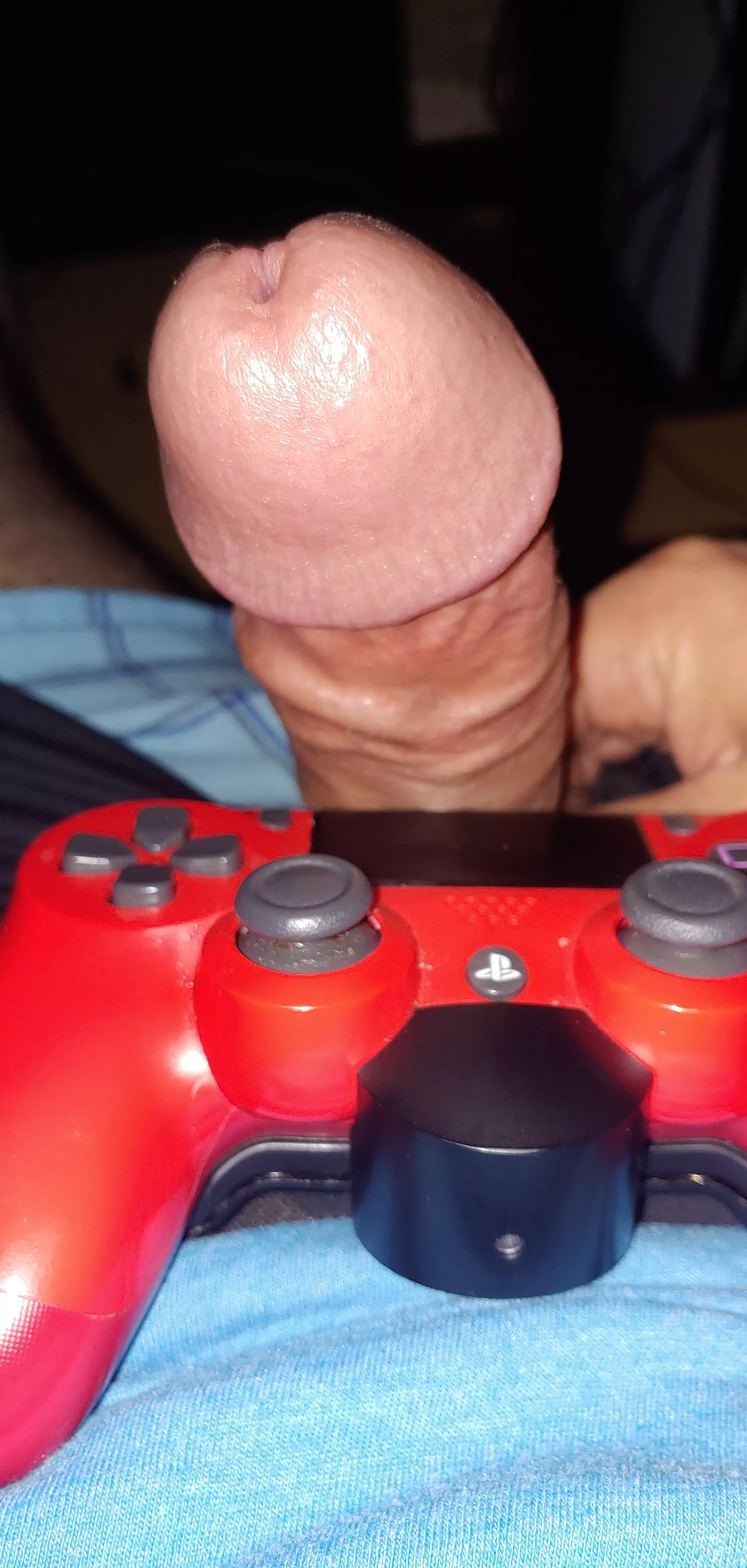 Player 2 gets to pick which joystick to use ðŸ˜ðŸ˜ˆ [M]