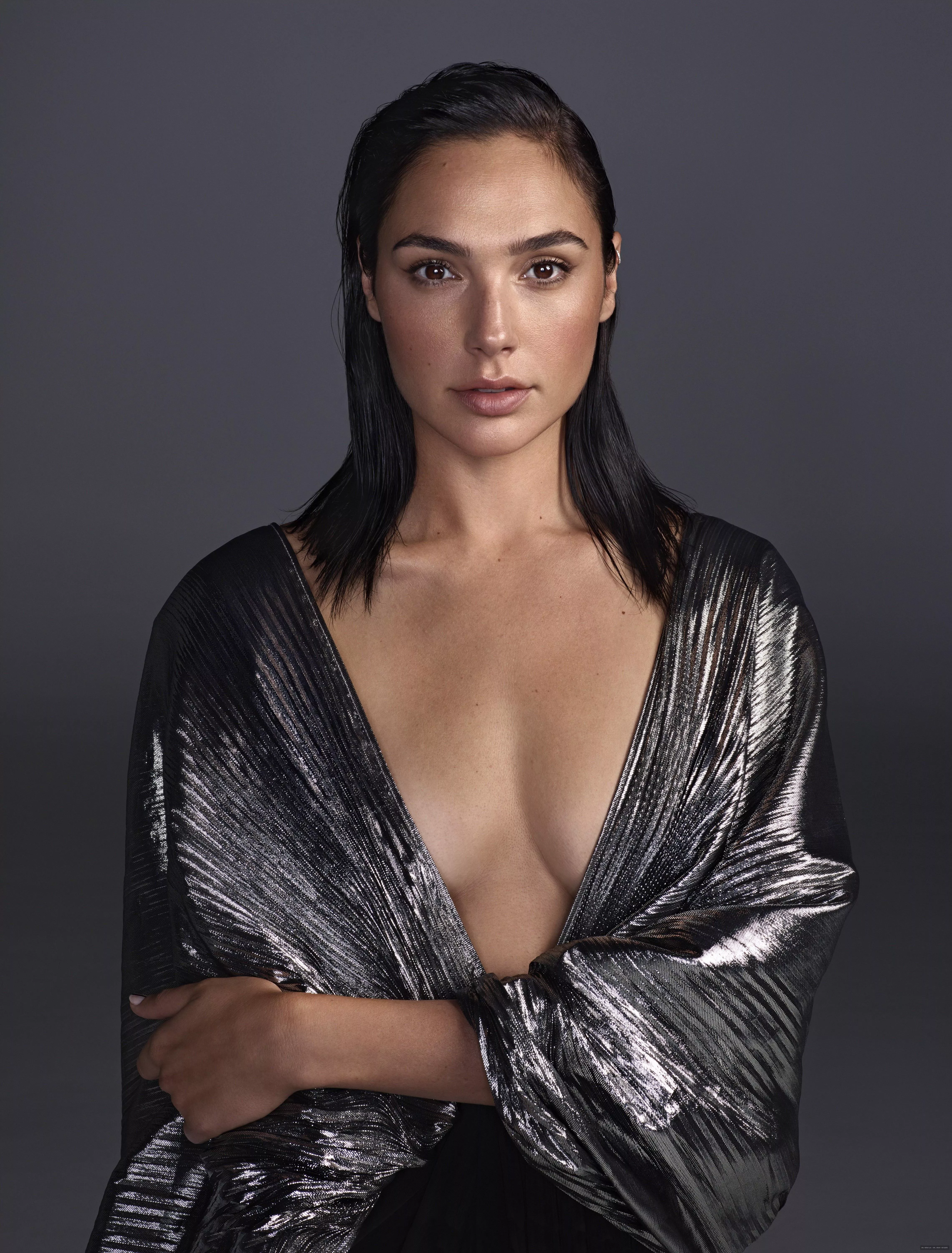 Please help me cum to Gal Gadot