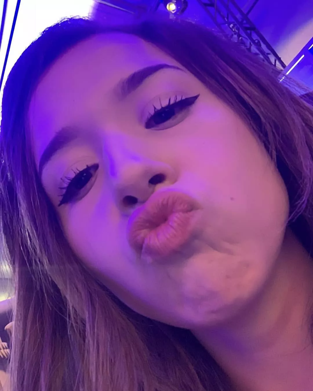 Pokimane sexy lips 🤤💦💦