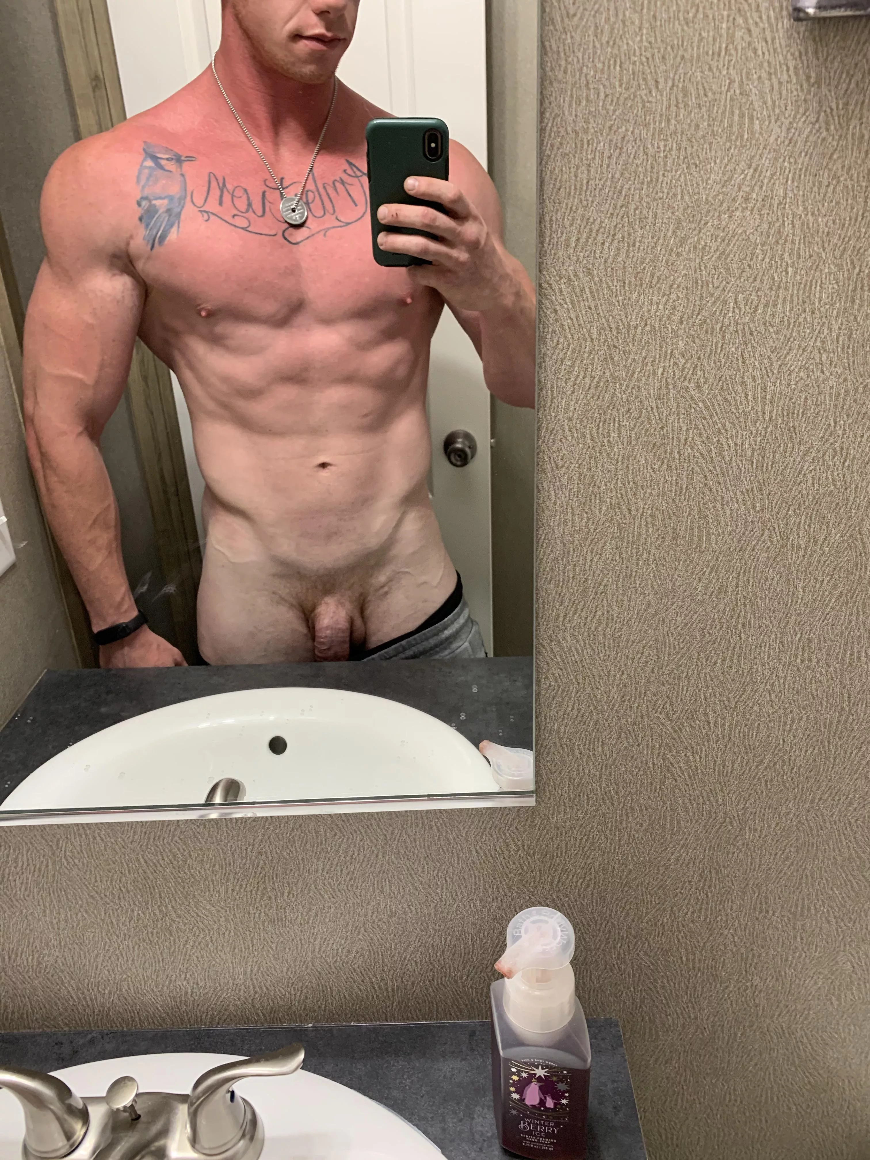 Post workout selfie? 🤷🏻‍♂️ [m] 24