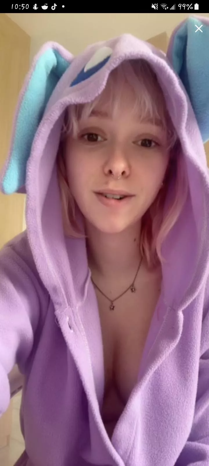 Potential live right now. https://vm.tiktok.com/ZMREka3mU/