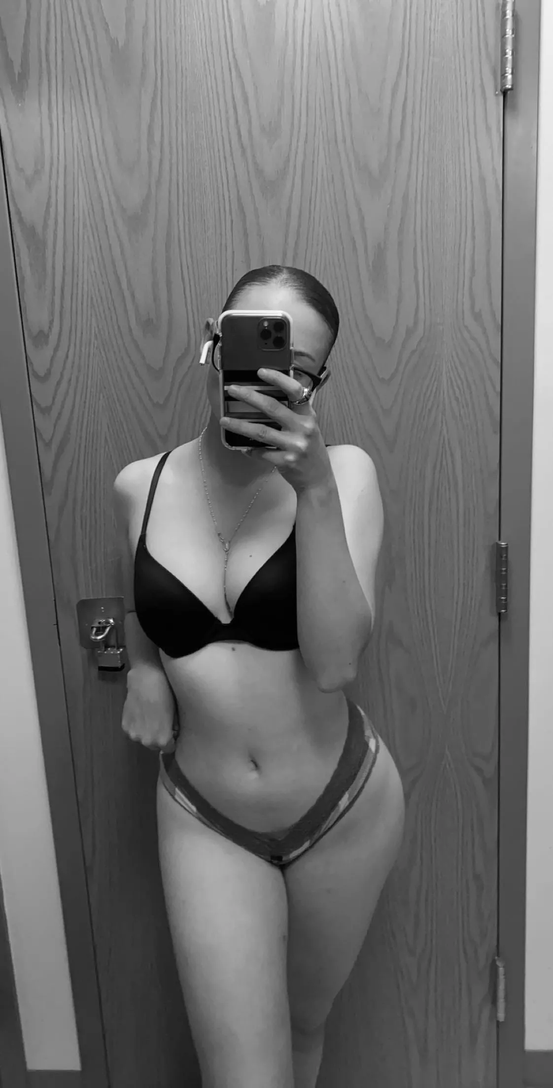 Quarantine had me looking a lot thicker [F] [OC]