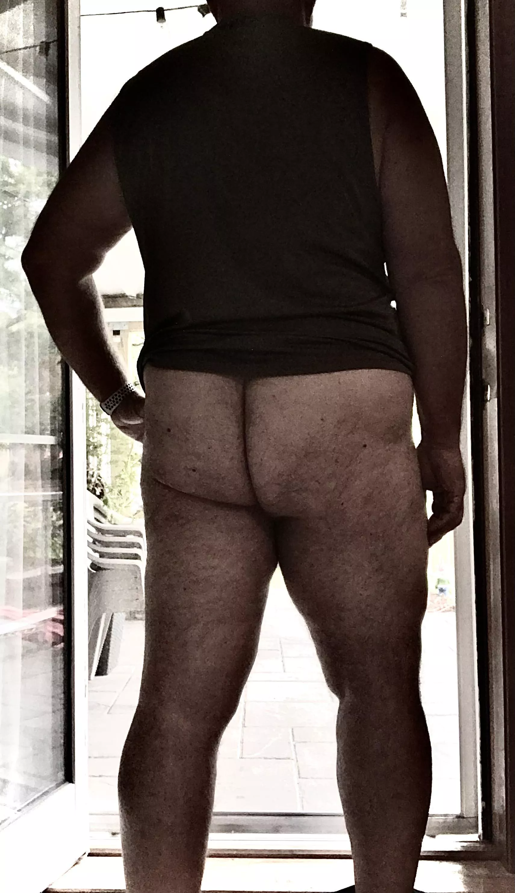 Ready for my morning walk on #TushyTuesday. Join me?