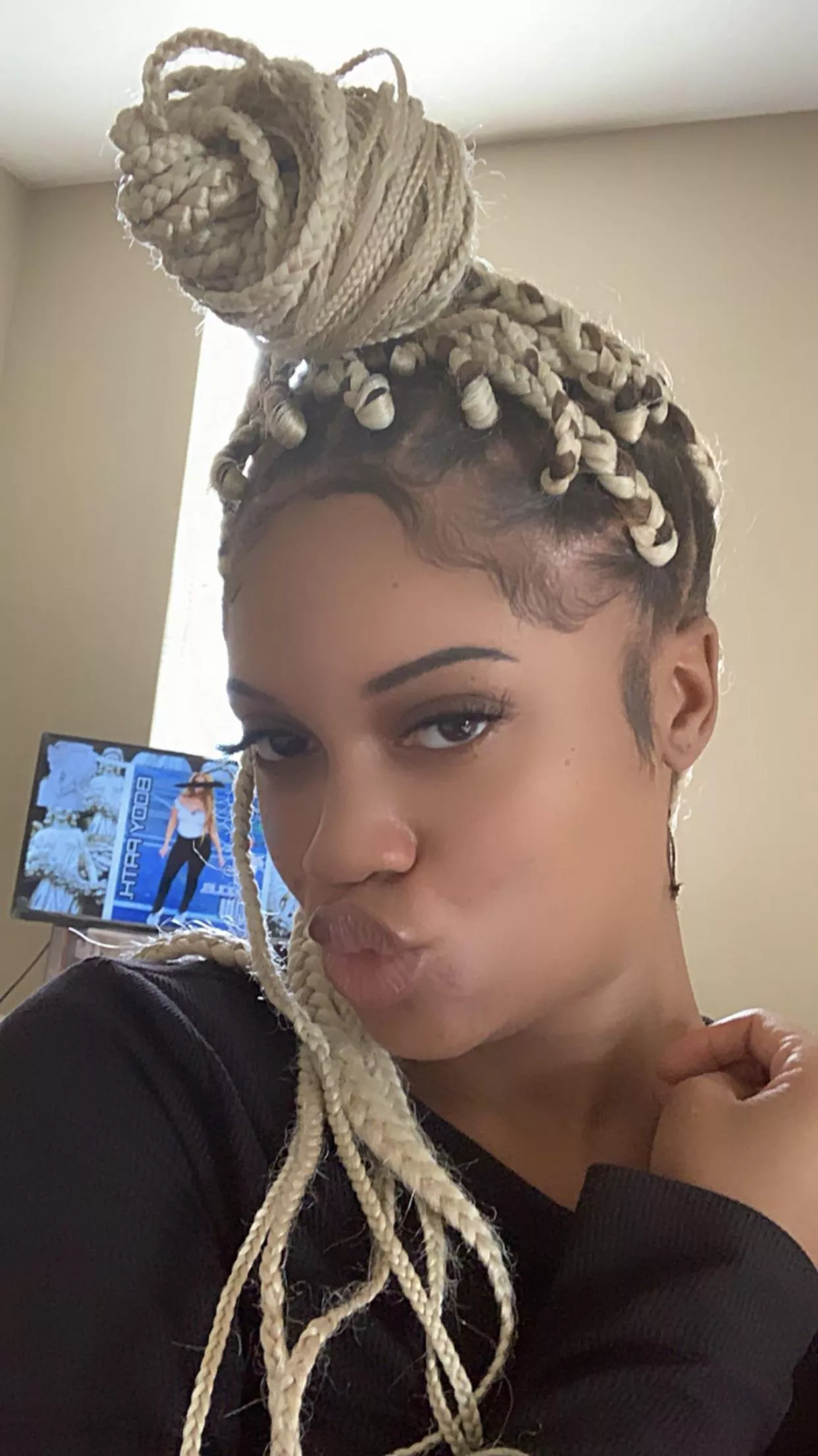 re-did my braids today ðŸ¥° was told I donâ€™t look half as bad a n***** today made me feel worth something but I know I donâ€™t ðŸ˜˜ KIK// FineAssSub