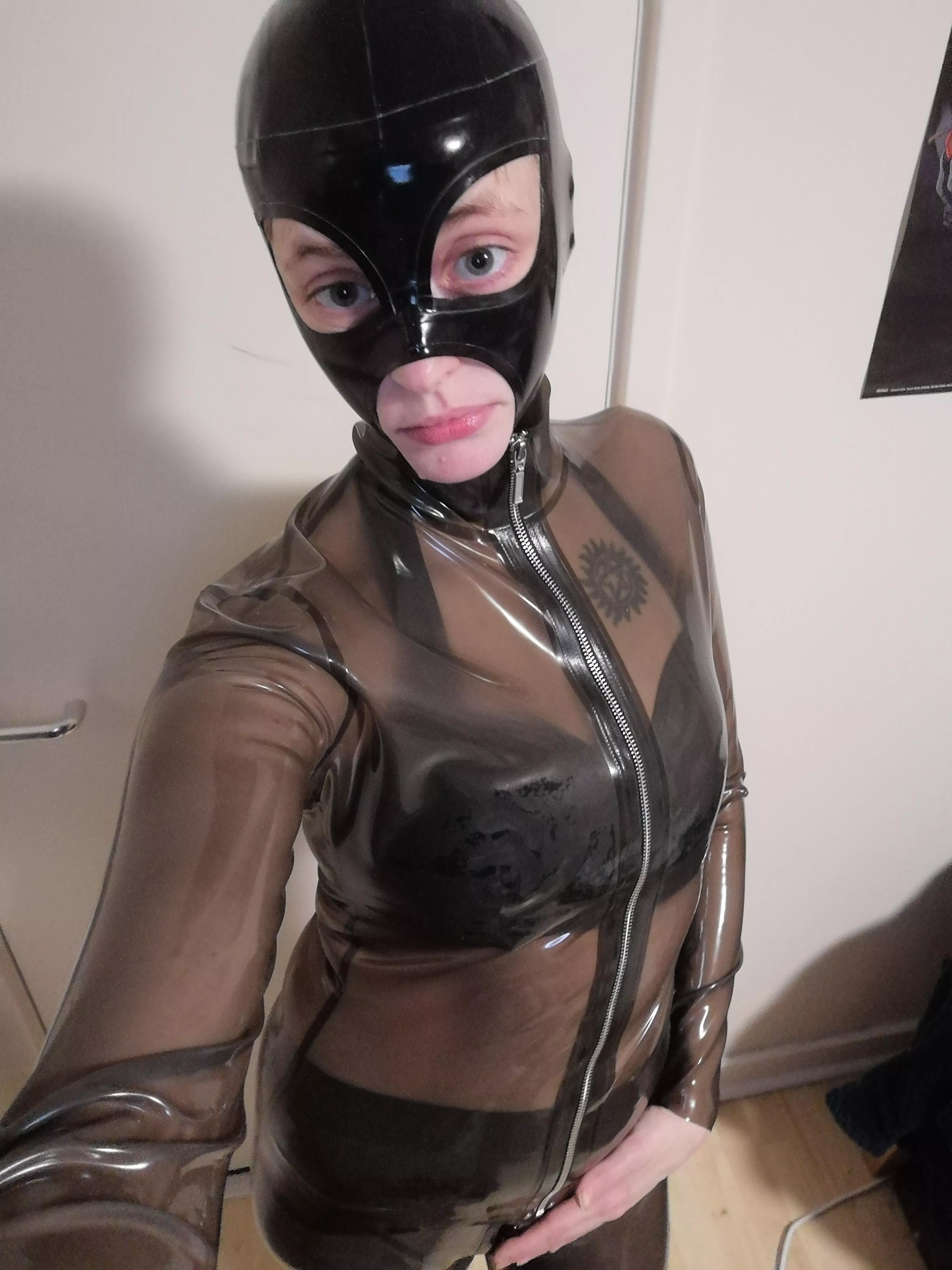 Rubber from head to toe 💜 [F] [OC]