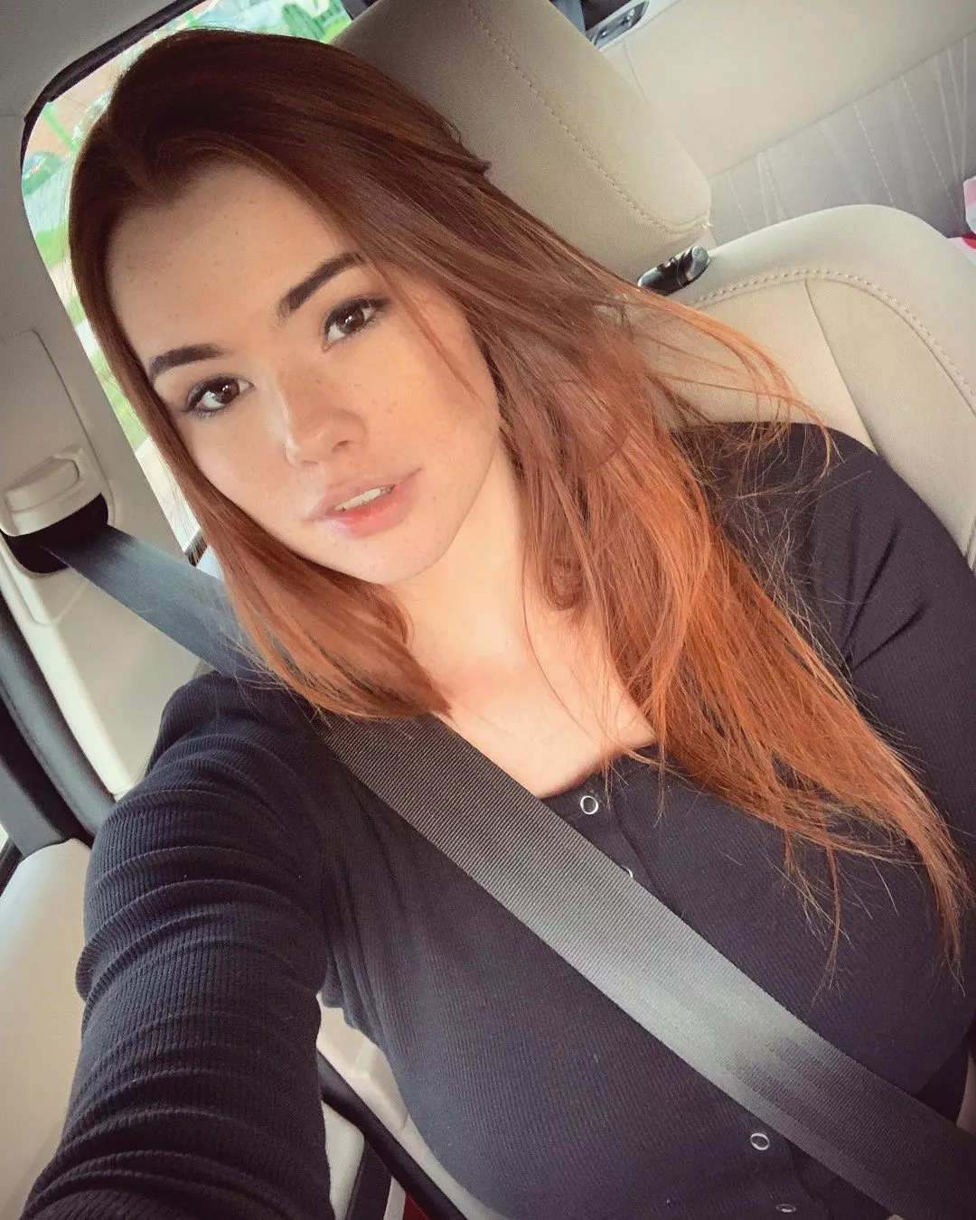 Sabrina Lynn